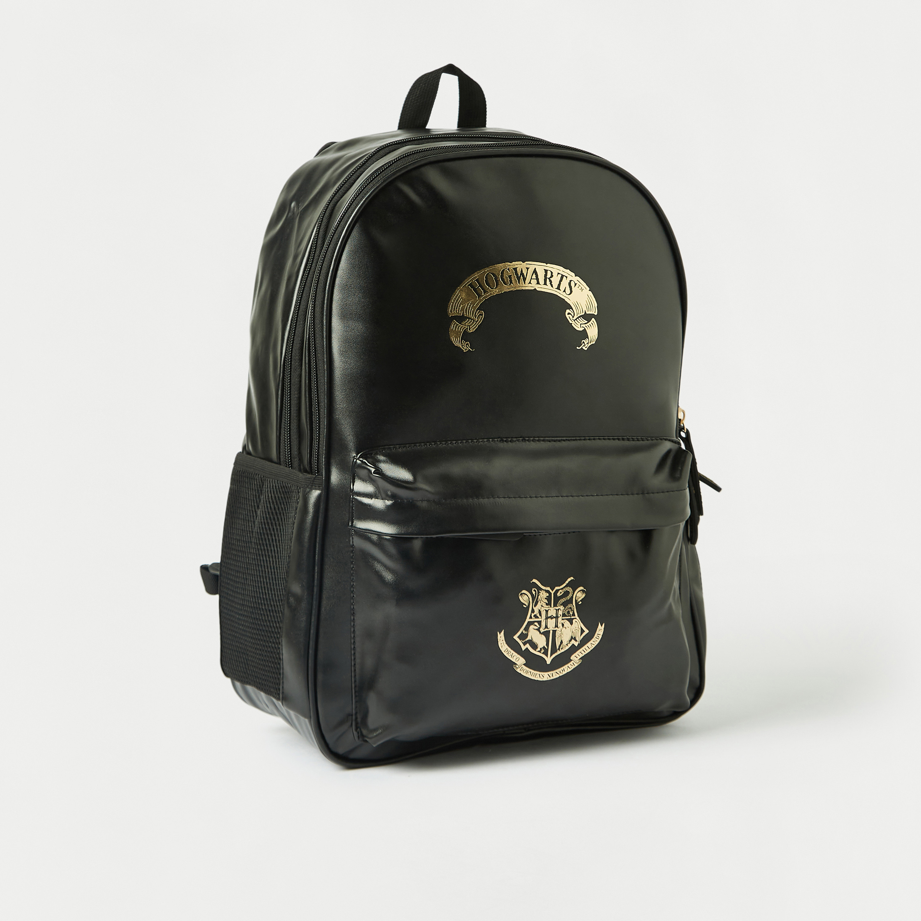 H and outlet m backpacks