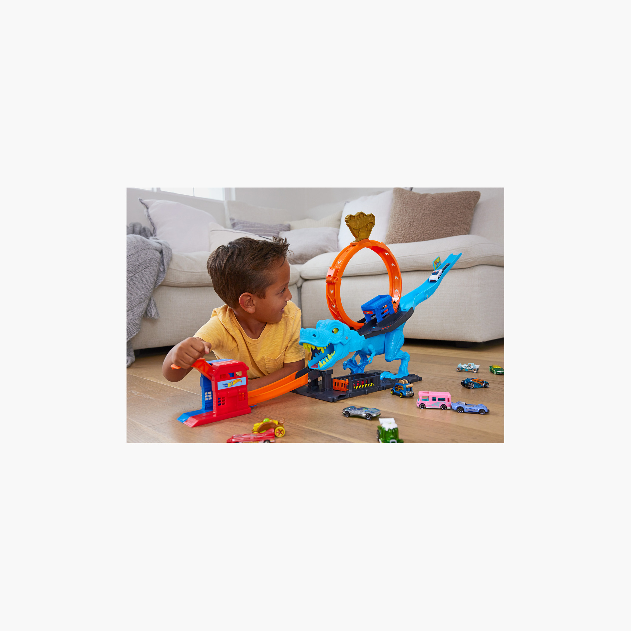 مجموعة مسار مدينة هوت ويلز مع سيارة للسباق عبر حلقة عملاقة لهزيمة ديناصور ضخم من هوت ويلز-toys-playvehicles-vehicleplaysets-image-6