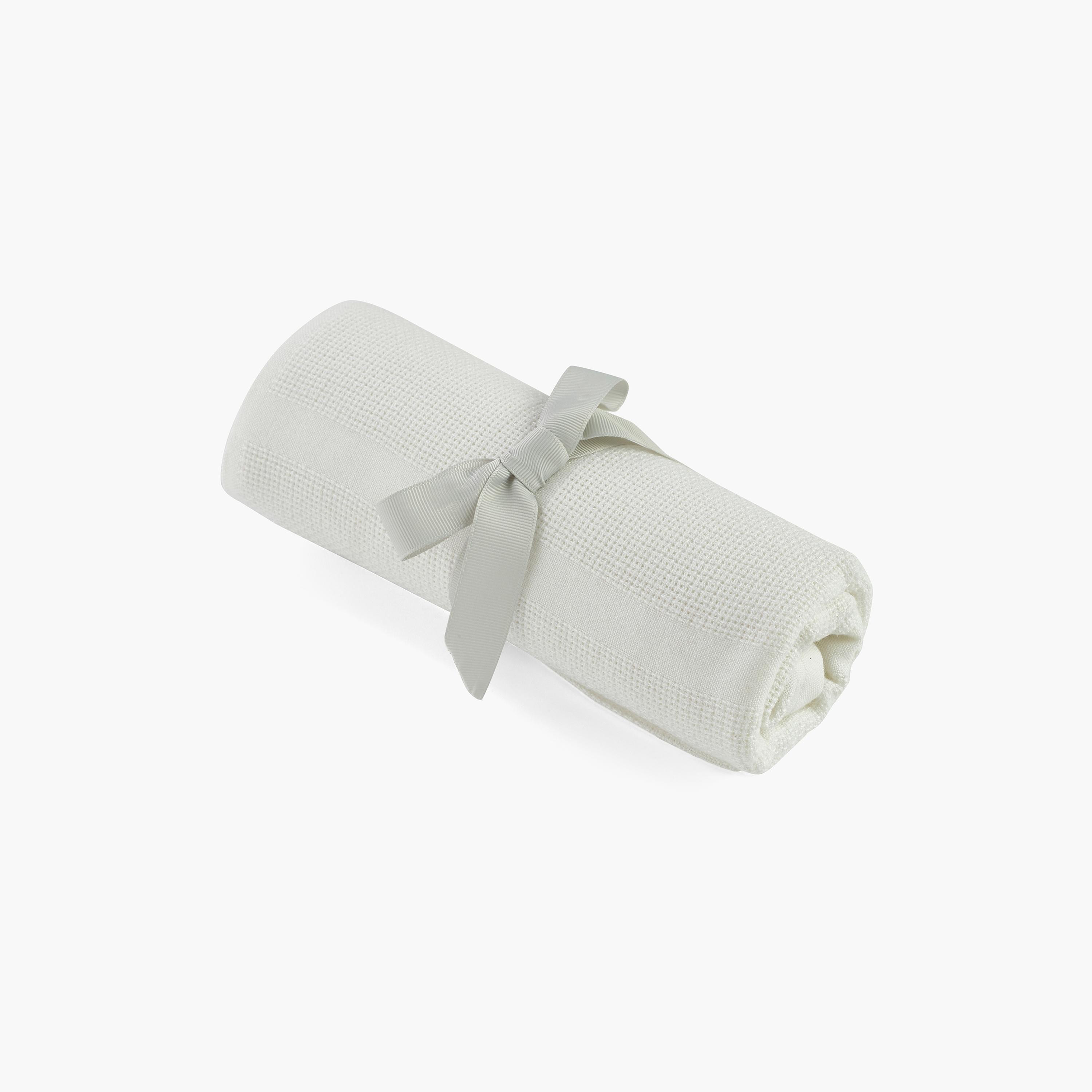 بطانية خيزران خلوية من كيندر فالي-baby-nursery-blanketsandswaddles-blanketsandquilts-image-3