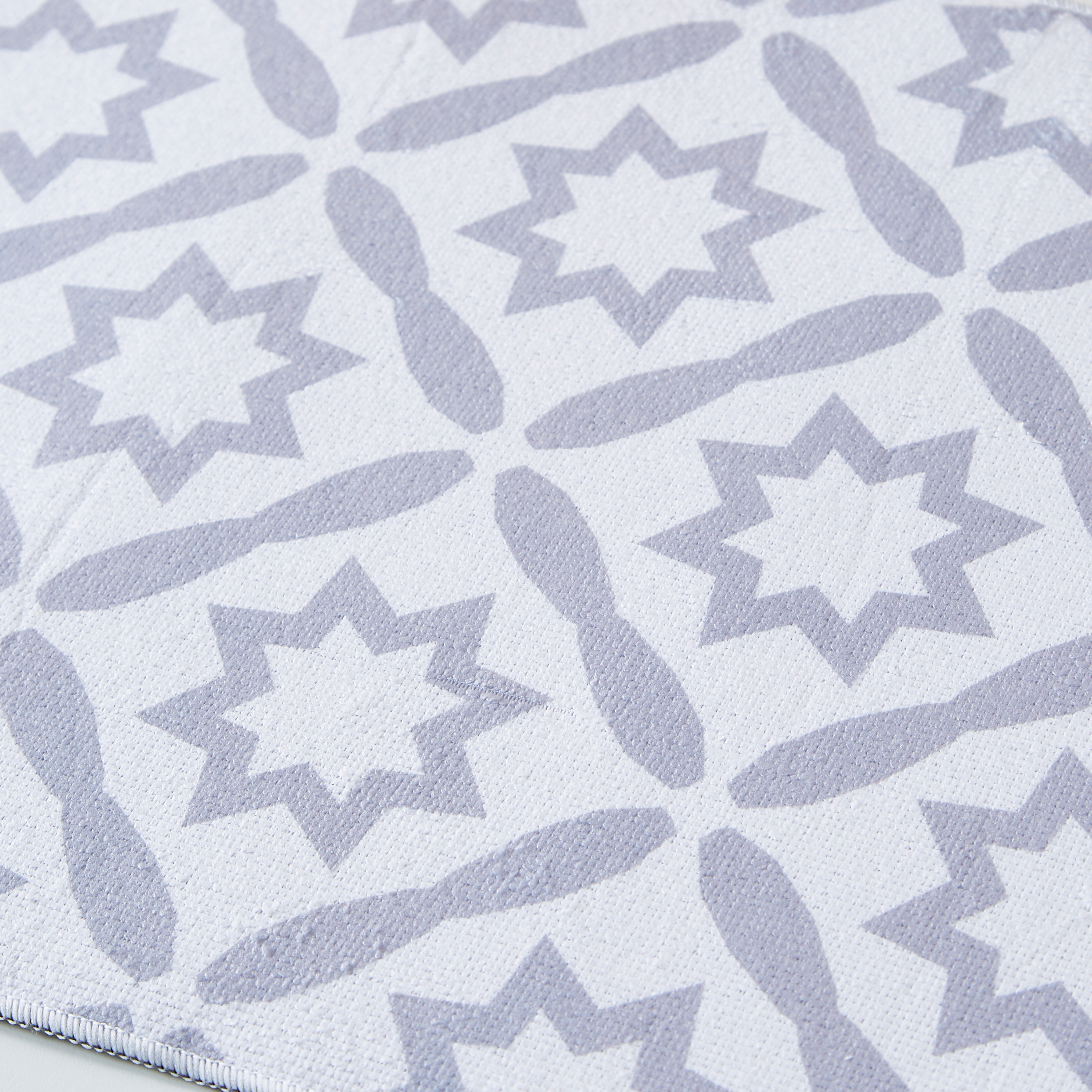 Star Print Dish Drying Mat - 51x38 cms-household-dining-tablelinen-placemats-image-5