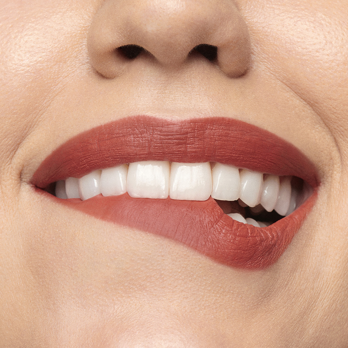 Revlon Colorstay Matte Lite Lip Crayon-beautyandpersonalcare-makeup-lips-lipsticks-image-3