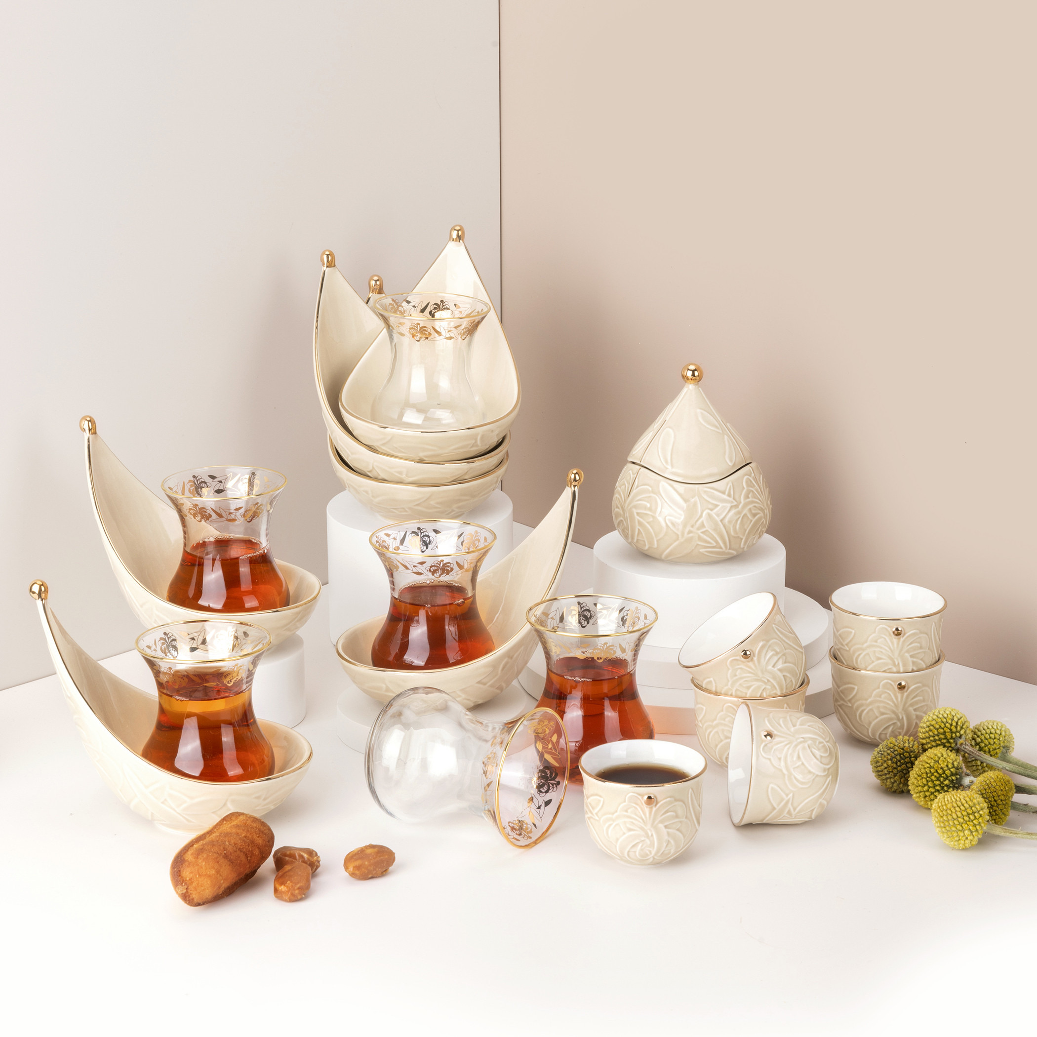 Kuwait Tea Buy Queen Textured 12-Piece Porcelain Tea Set Online | Centrepoint Kuwait
