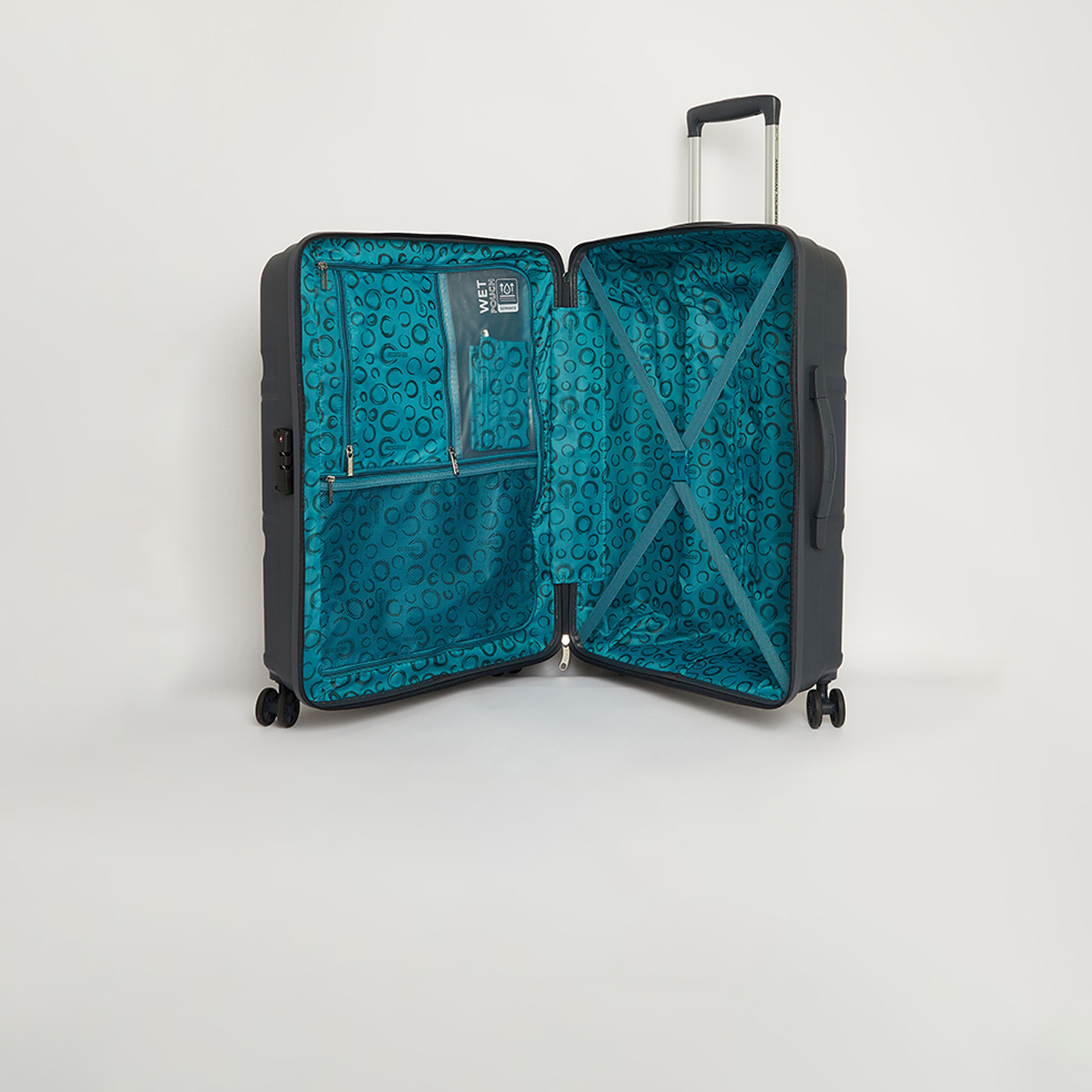 أمريكان توريستر- شنطة  كروس 79 سم كبيرة من مادة البولي بروبيلين بأربع عجلات-travel-luggagesandbags-luggage-image-7