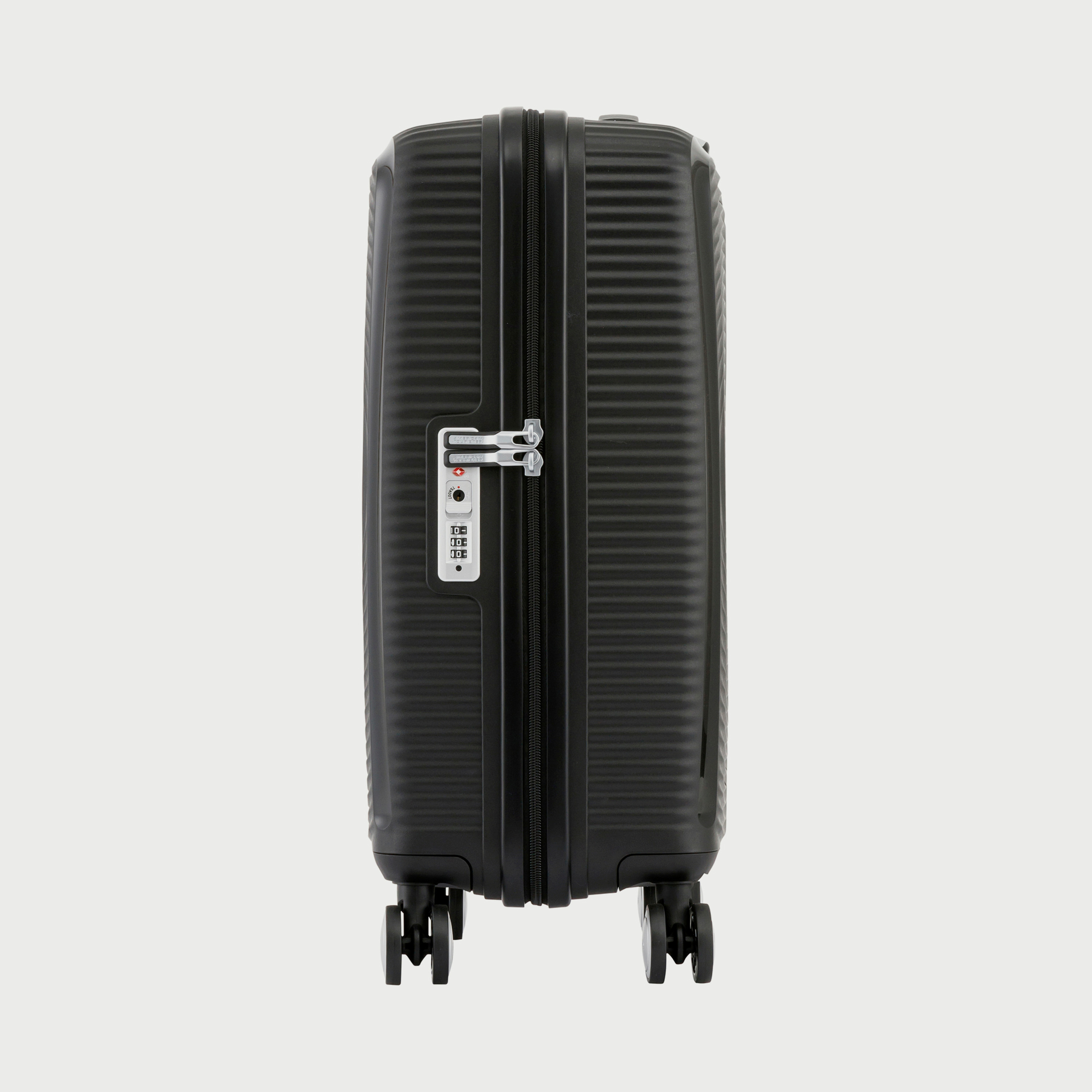 شنطة سفر بعجلات بتصميم صلب مزخرفة 55 سم بمقبض قابل للسحب من امريكان توريستر-travel-luggagesandbags-luggage-image-5