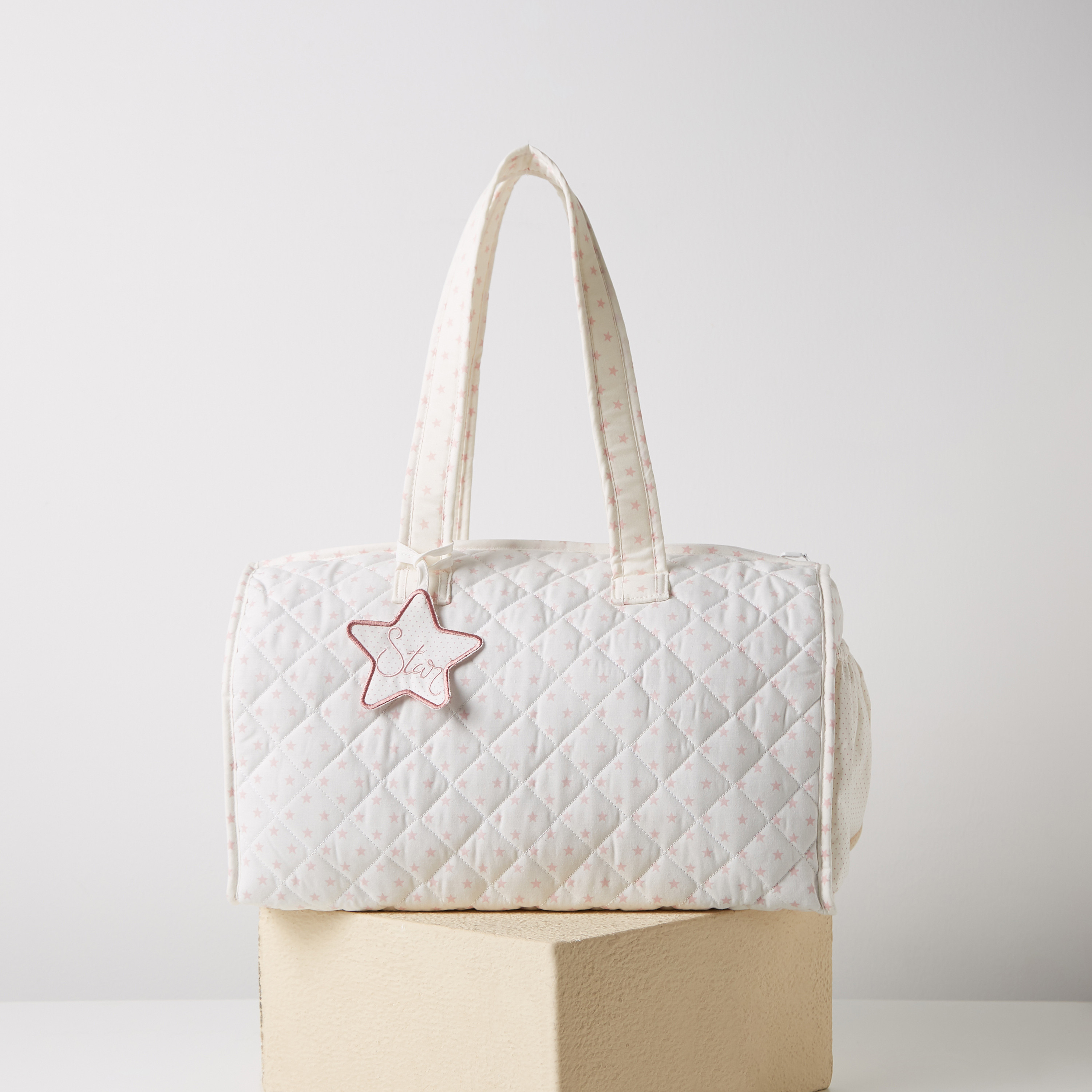 شنطة حفاضات بمقابض مزدوجة وطبعات من كامبراس-baby-gear-diaperbags-image-1