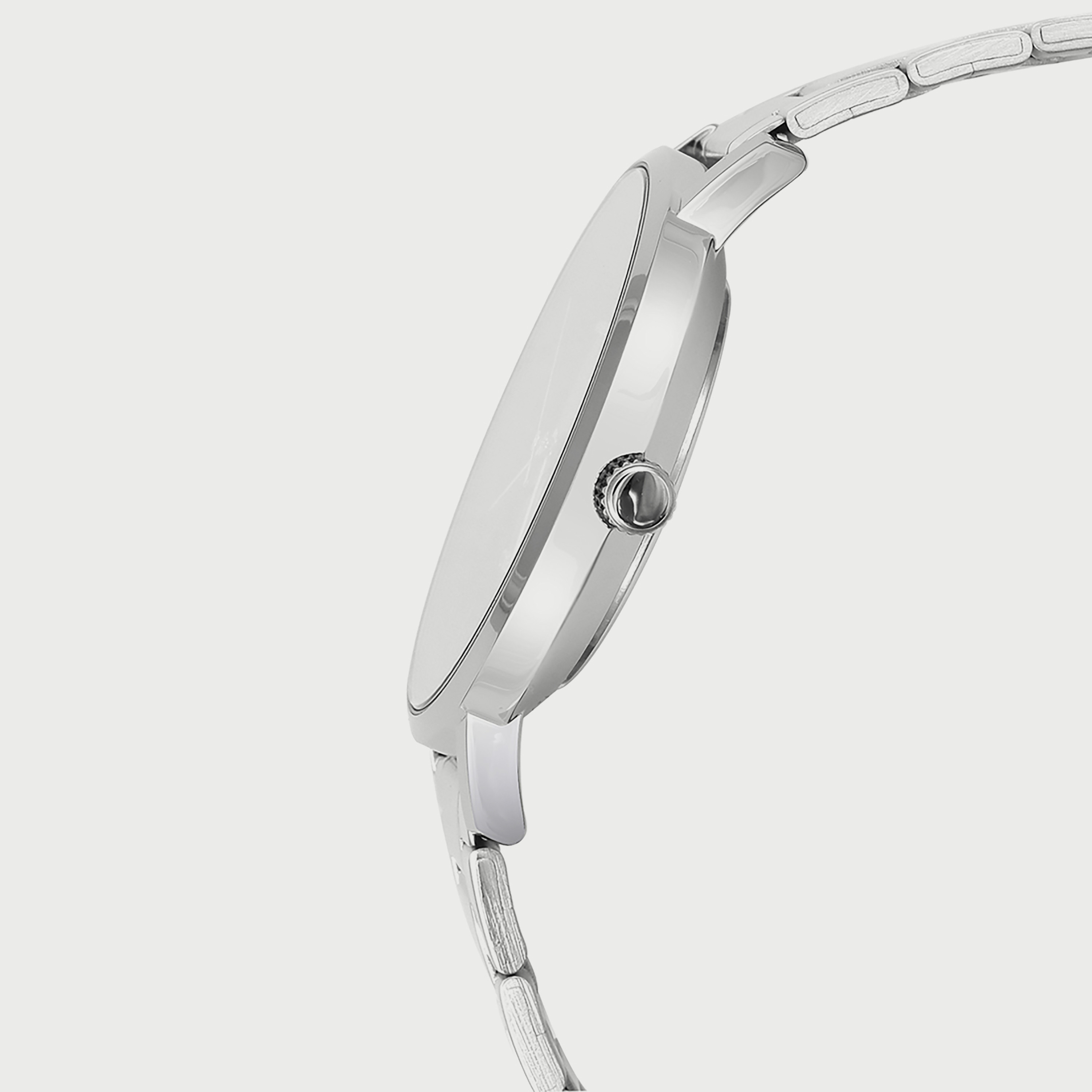 ساعة كاسيو الرقمية بسوار سيليكون أسود للرجال | WS-1700H-1AVDF-men-watchesandjewellery-watches-image-2