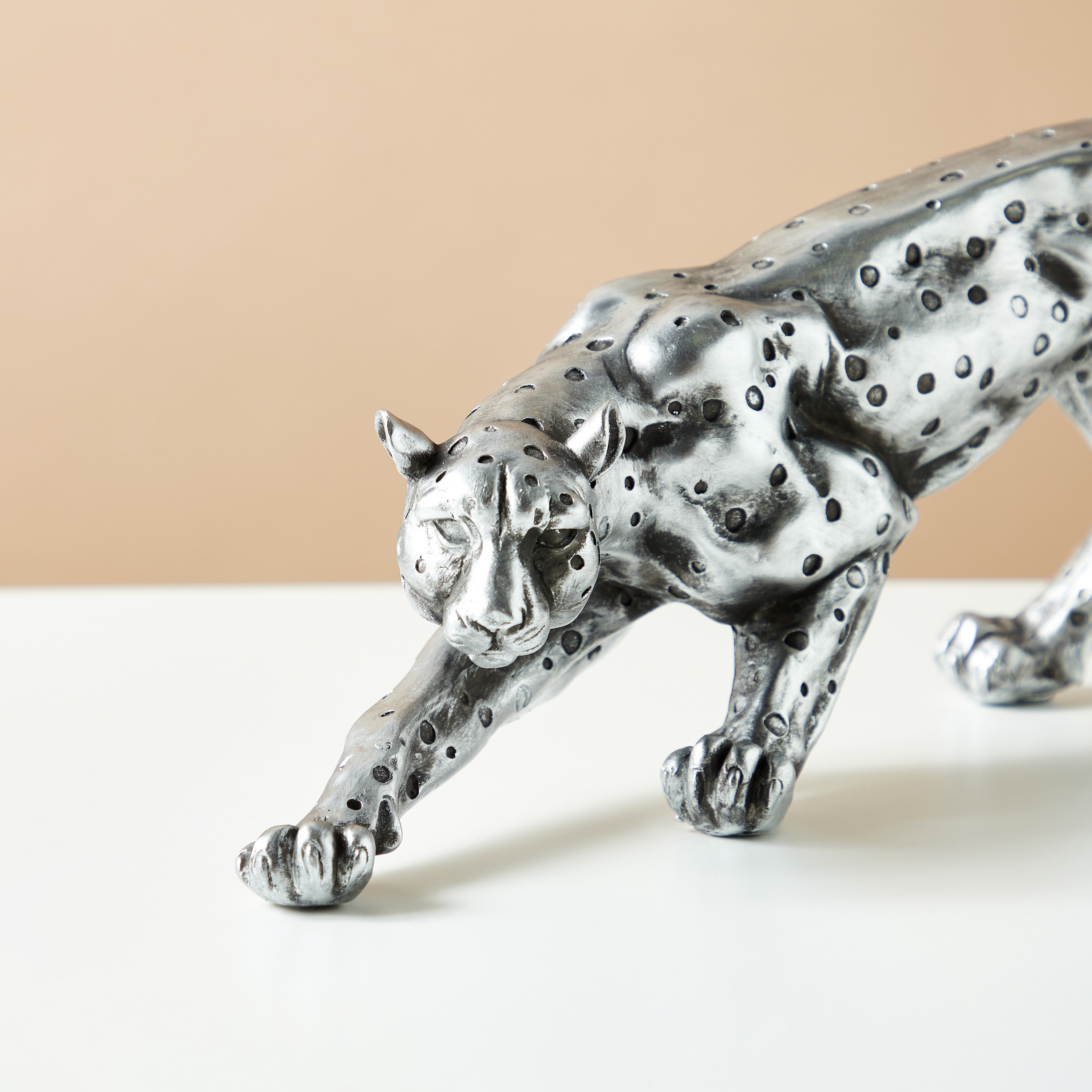 Decorative Leopard Figurine - 56x15x18 cms-household-decor-decorativeobjectsandsculptures-image-3