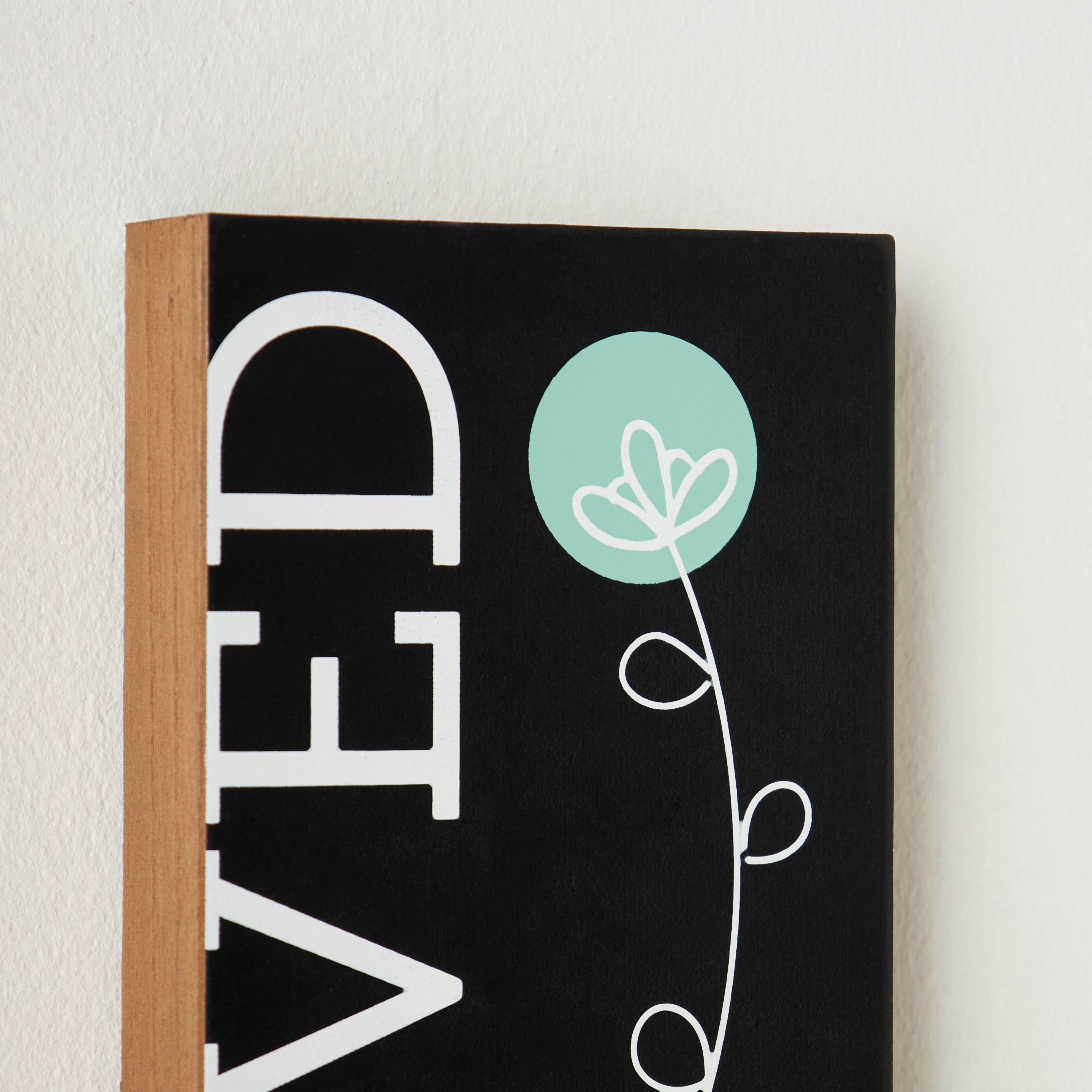 برواز حائط ديكور بطبعات - 11x4 سم-household-walldecorandmirrors-photoframes-image-3