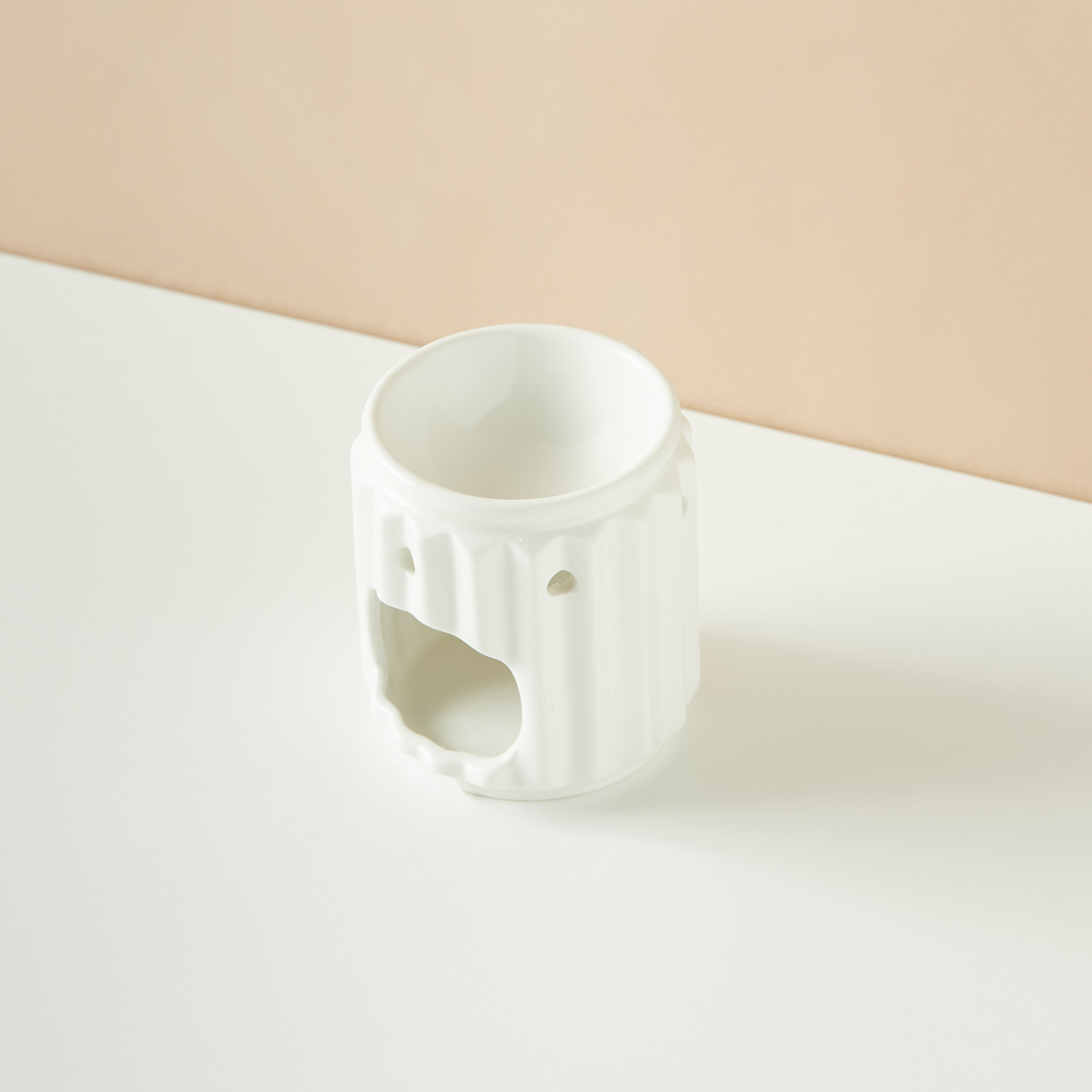 مبخرة زيت بارزة الملمس- 7x7x8 سم-household-homefragrance-burners-image-2