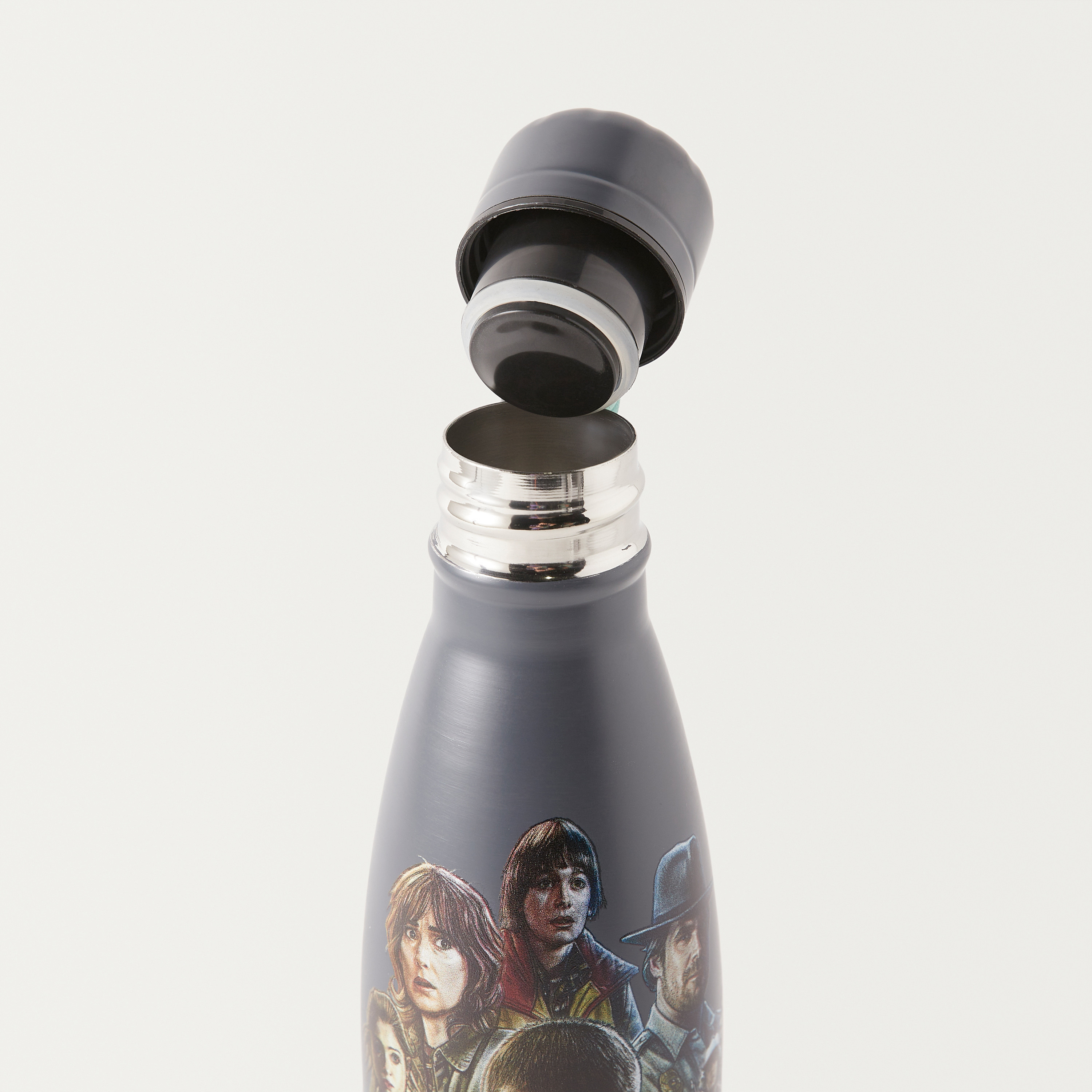 Stranger Things Print Double Wall Stainless Steel Water Bottle - 600 ml-school-waterbottles-image-3