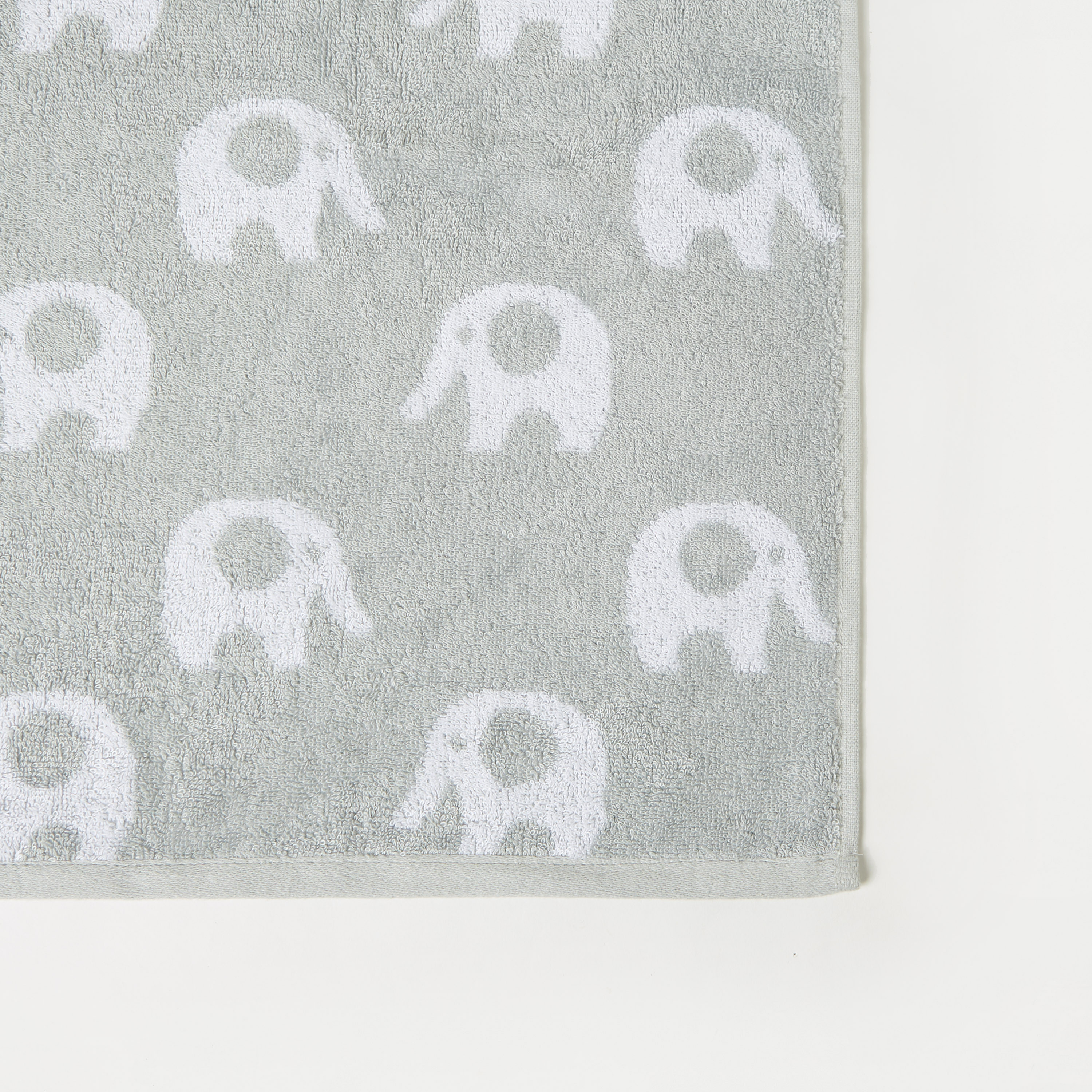 Juniors All-Over Elephant Print Towel - 60x120 cm-baby-bathandcare-towels-image-2