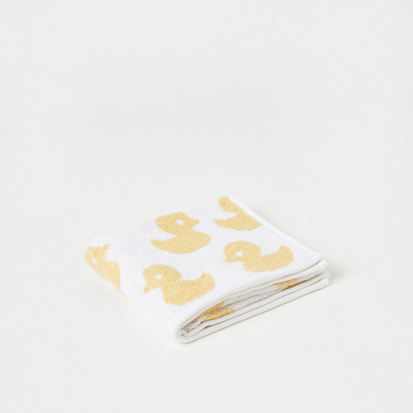 Juniors Duck Detail Bath Towel - 40x76 cms-Towels and Flannels-image-0