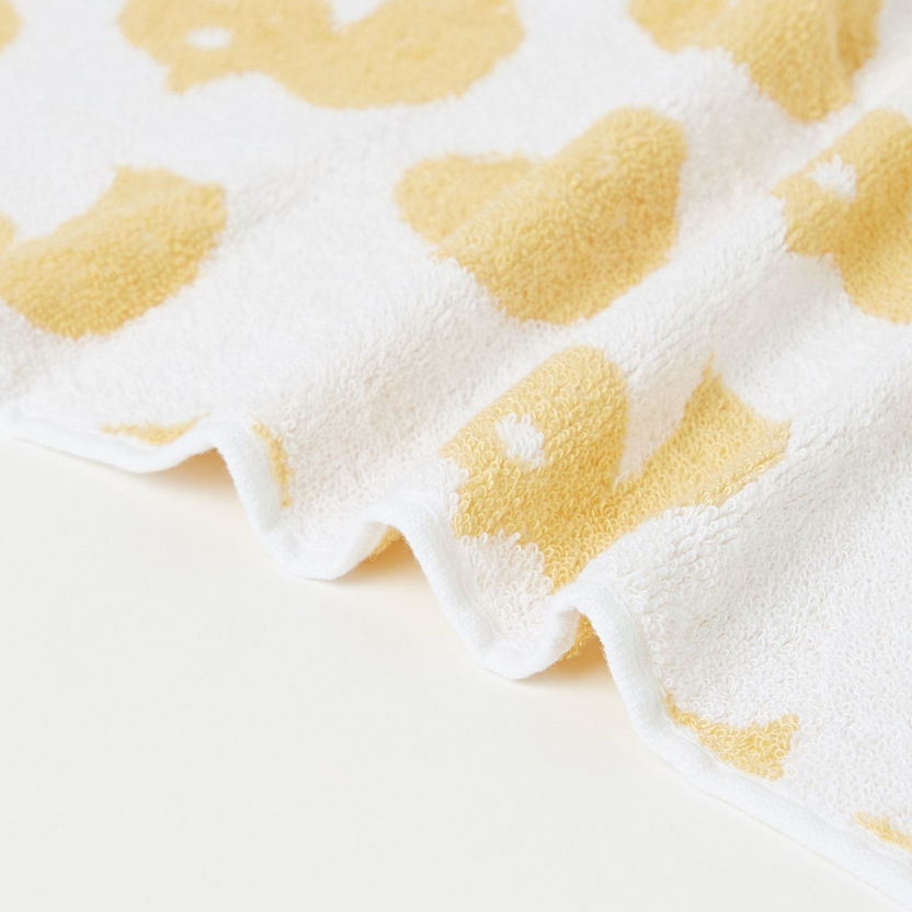 Juniors Duck Detail Bath Towel - 40x76 cms-Towels and Flannels-image-2