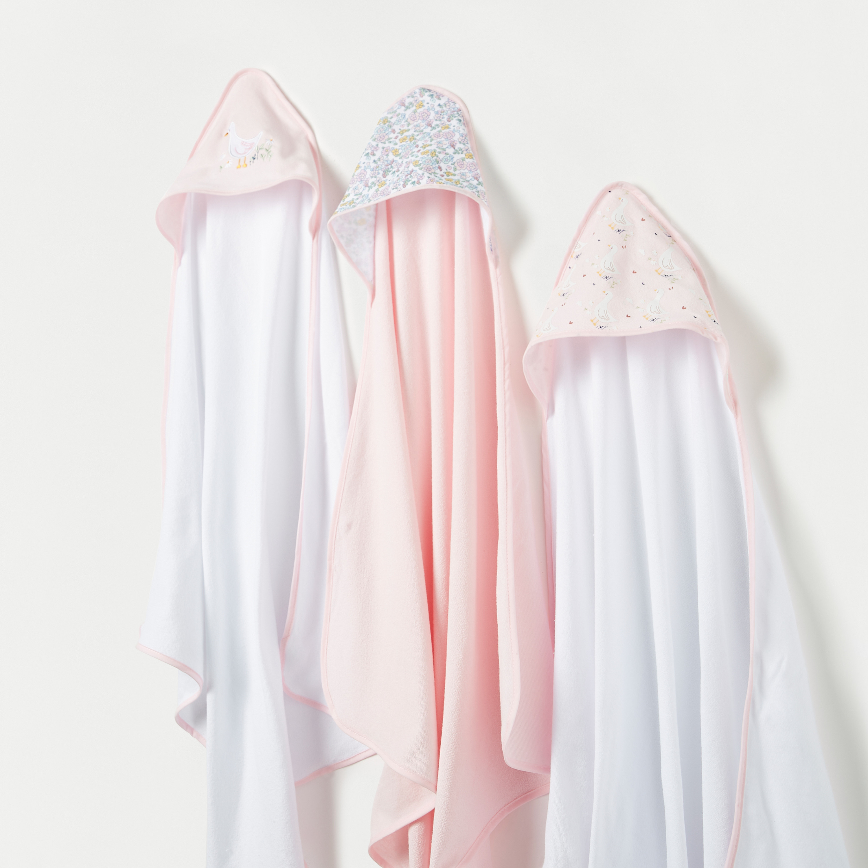 Juniors Embroidered Towel with Hood - Set of 3-baby-bathandcare-towels-image-5