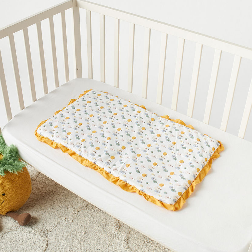 Juniors Embroidered Cradle Quilt with Ruffle Detail - 75x45 cm-Baby Bedding-image-3