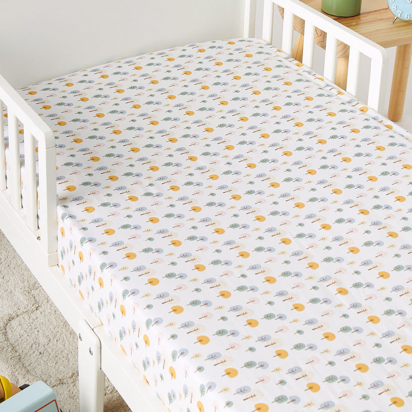 Juniors All-Over Print Fitted Sheet - 70x130x20 cm-Baby Bedding-image-1