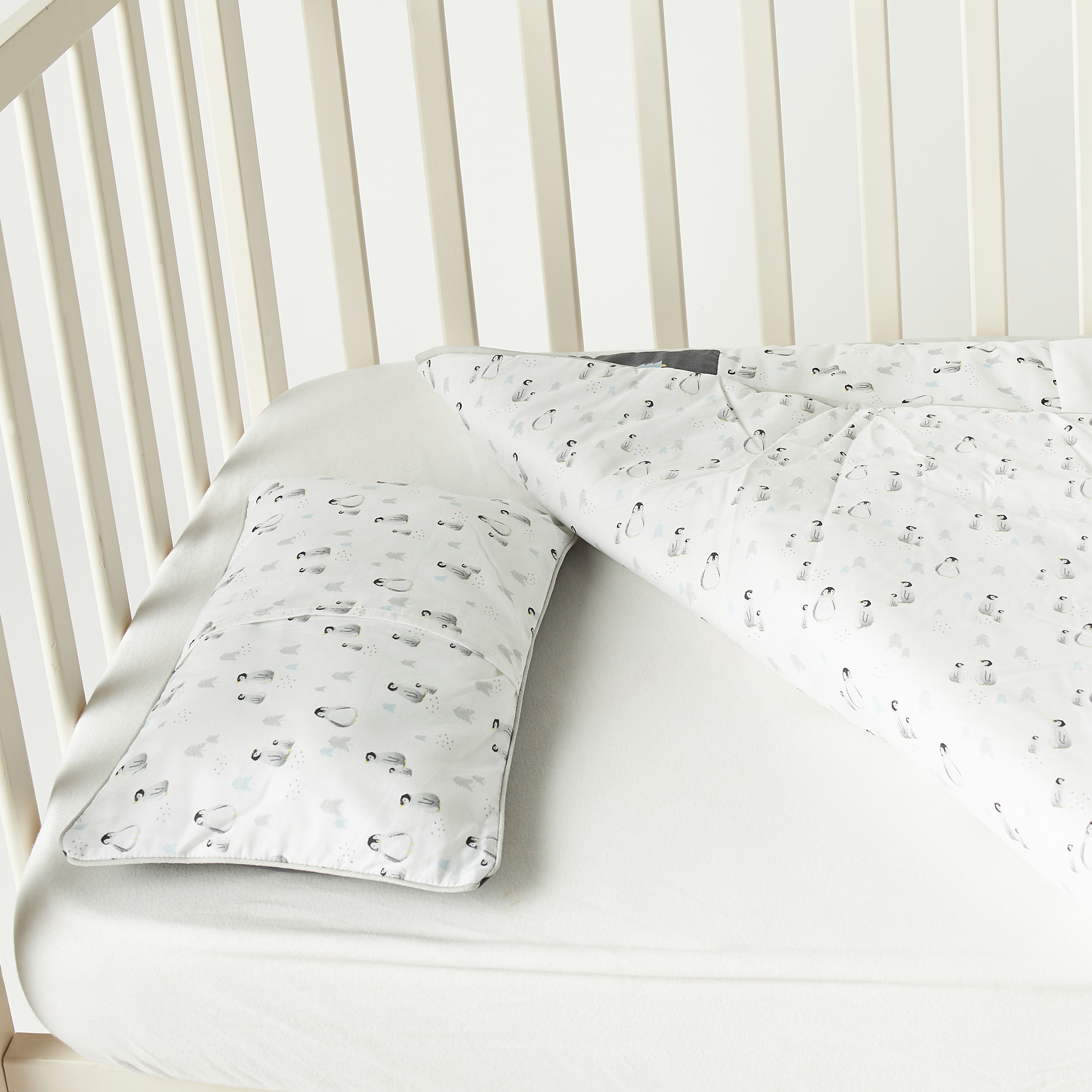 Juniors 2-Piece Happy Feet Patchwork Comforter Set - 83x106 cm-baby-nursery-babybedding-image-4