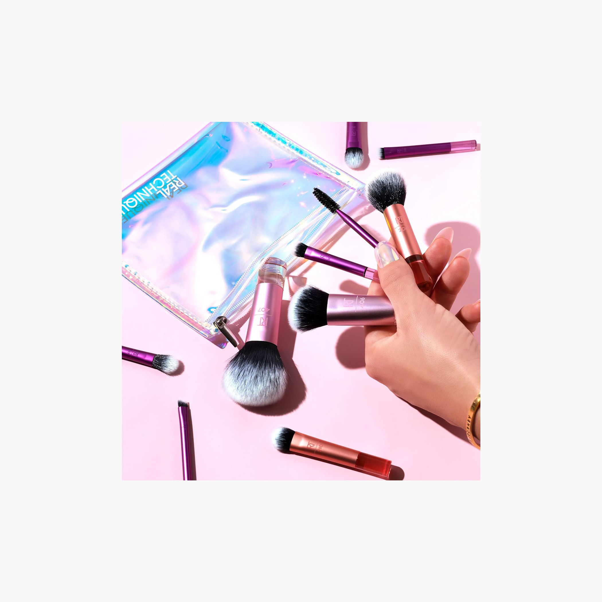 Real Techniques Travel Fantasy Mini Travel Brush Set-beautyandpersonalcare-makeup-brushesandaccessories-brushes-image-10