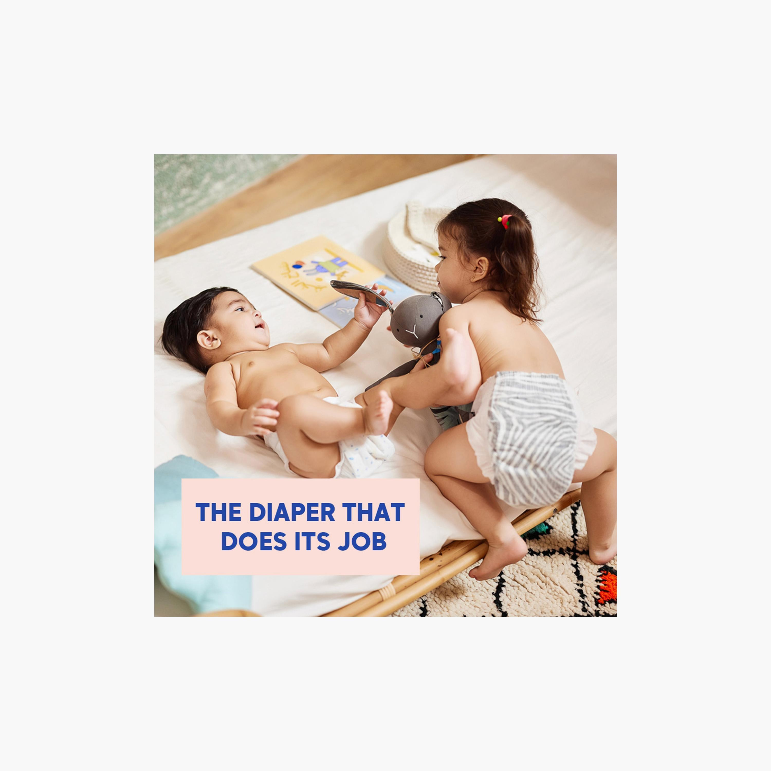 Kim & Kimmy - Size 4 Diapers  9 - 14kg  qty 52 - Little Clouds-baby-diapering-diapers-image-3