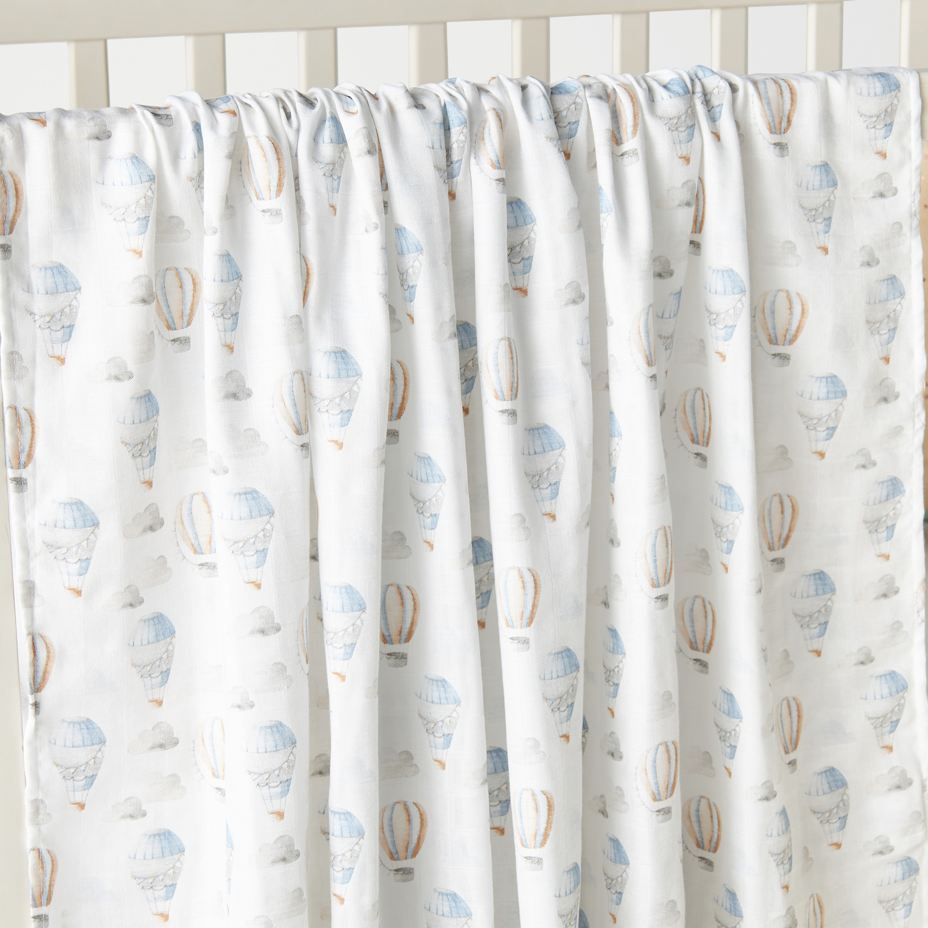 Giggles All-Over Print Bamboo Muslin Swaddle Blanket - 120x120 cm-baby-nursery-blanketsandswaddles-swaddlesandsleepingbags-image-3