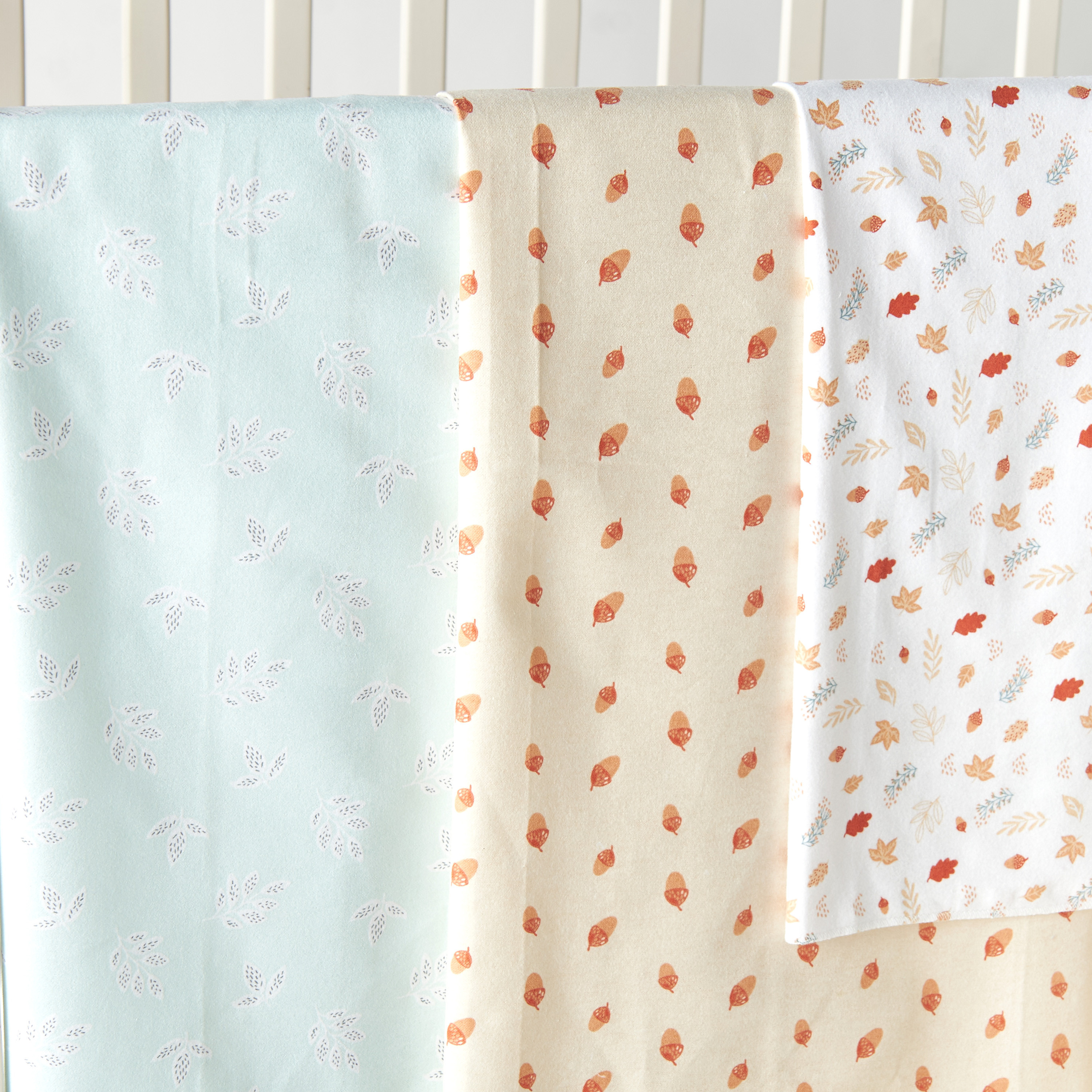 Juniors Printed 3-Piece Flannel Wrap Blanket - 75x75 cm-baby-nursery-blanketsandswaddles-swaddlesandsleepingbags-image-2