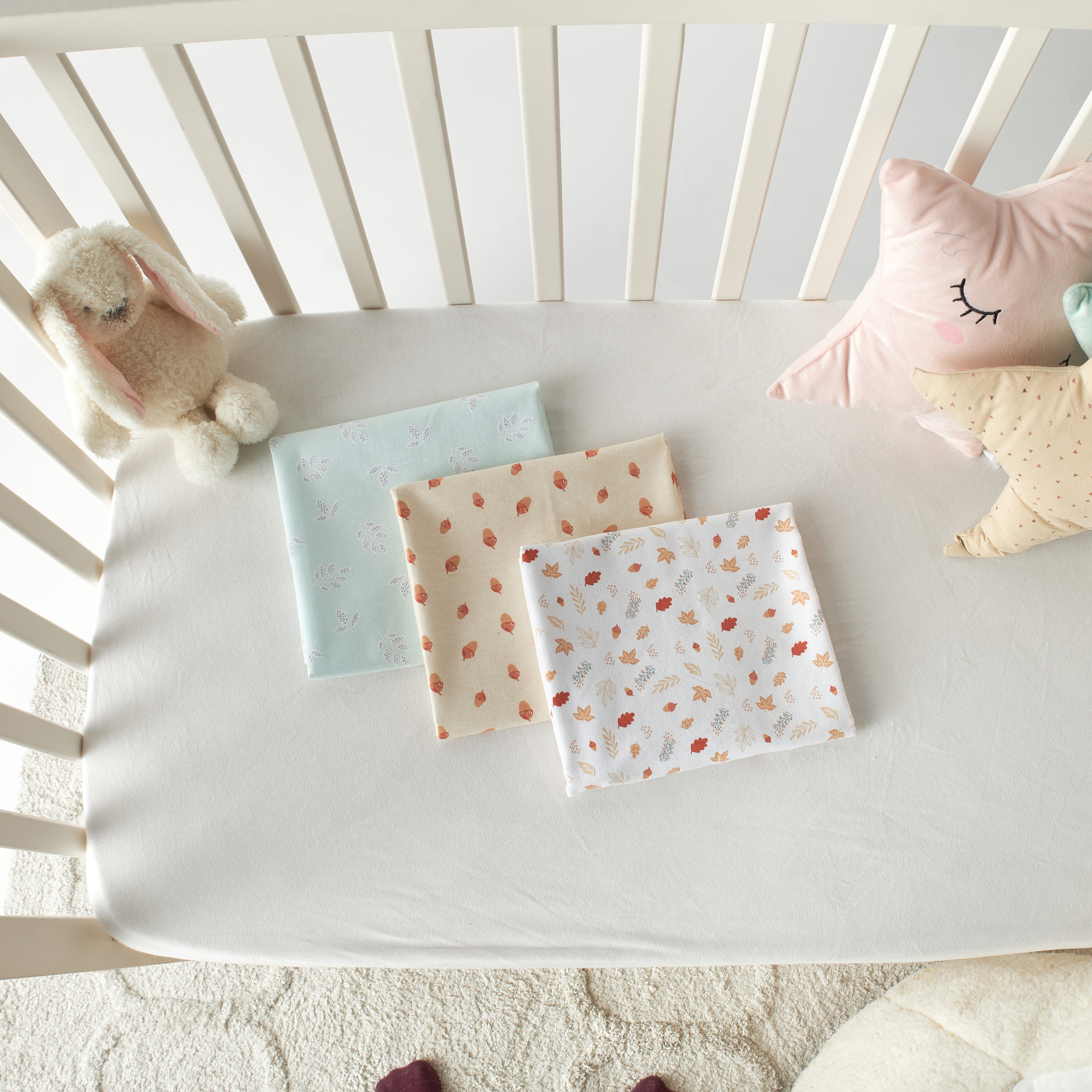 Juniors Printed 3-Piece Flannel Wrap Blanket - 75x75 cm-baby-nursery-blanketsandswaddles-swaddlesandsleepingbags-image-4
