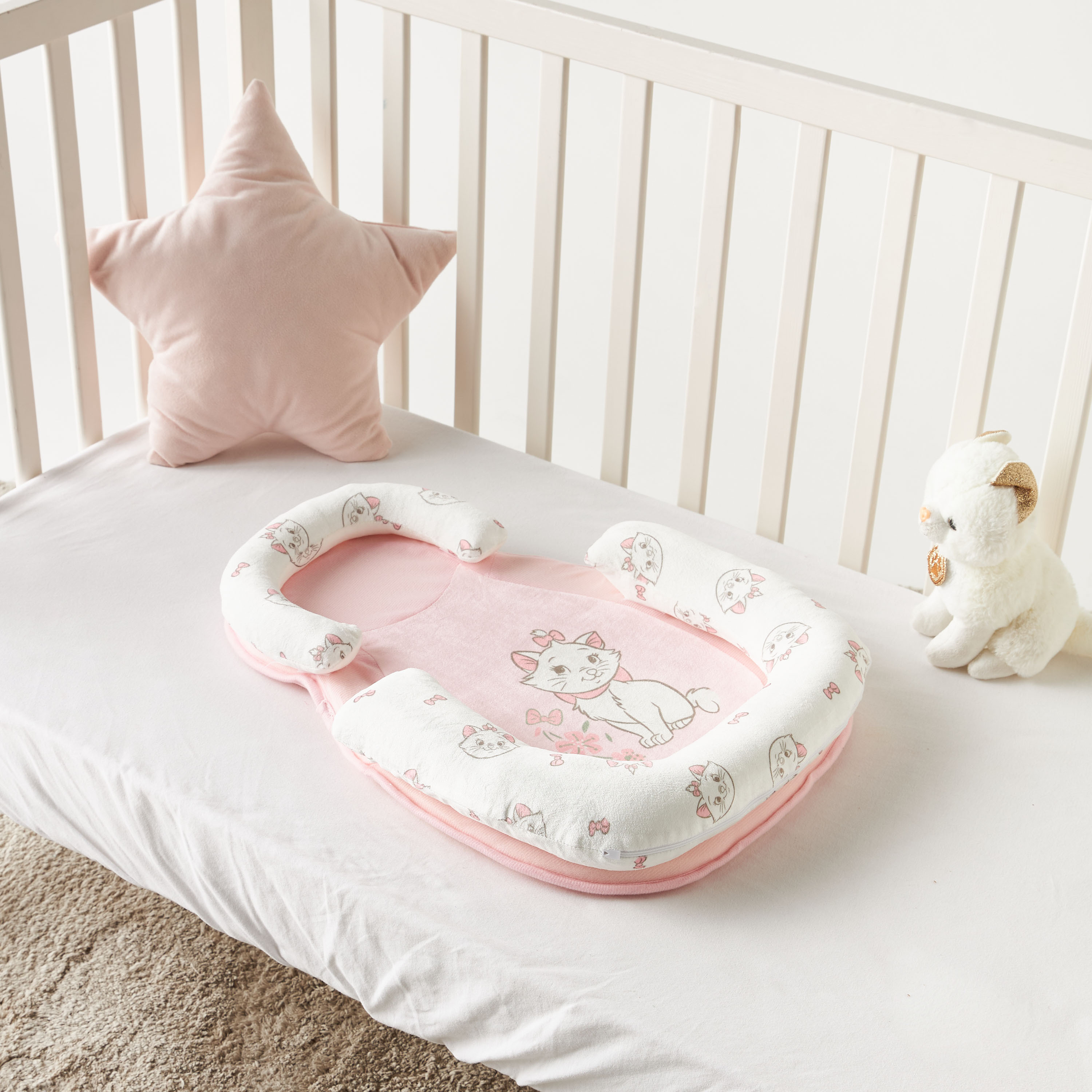 Disney Marie Cat Print Anti Rolling Pad-baby-nursery-babybedding-image-1