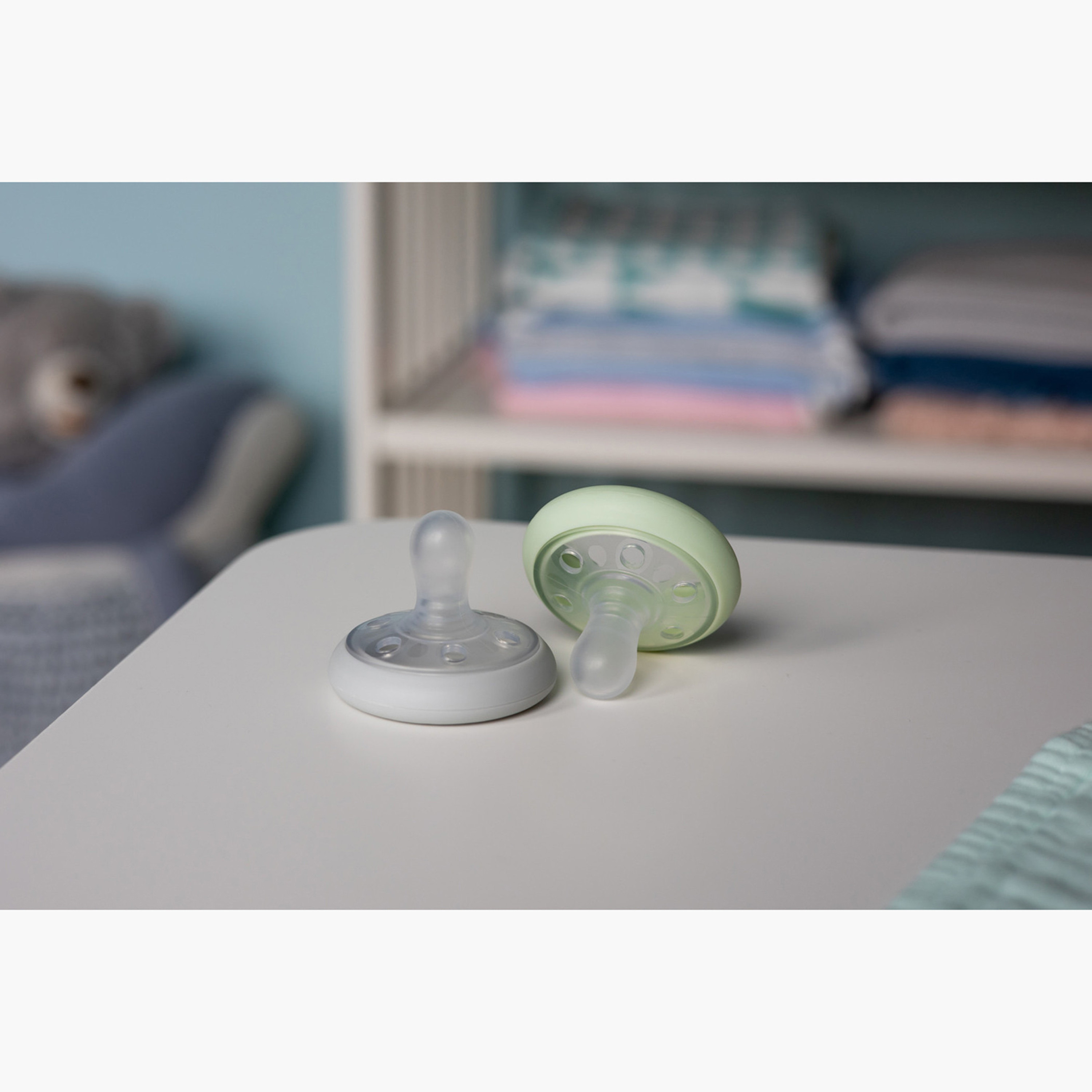 Tommee Tippee Closer to Nature 2-Piece Breast like Soother Set - 6-18 months-baby-feeding-pacifiers-image-5