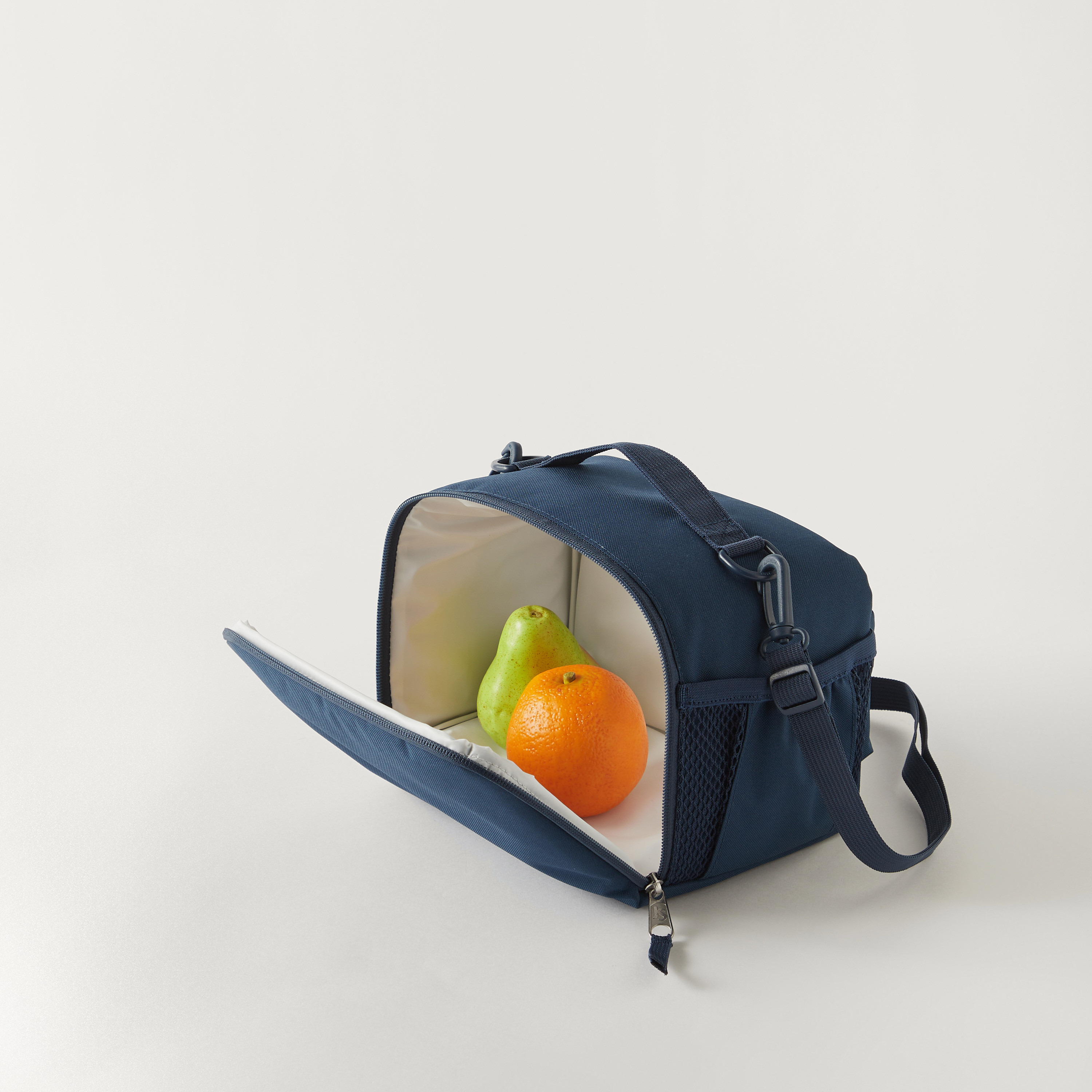 شنطة غداء سادة عازلة للحرارة بحزام قابل للتعديل من جان سبورت-school-lunchessentials-lunchbags-image-4
