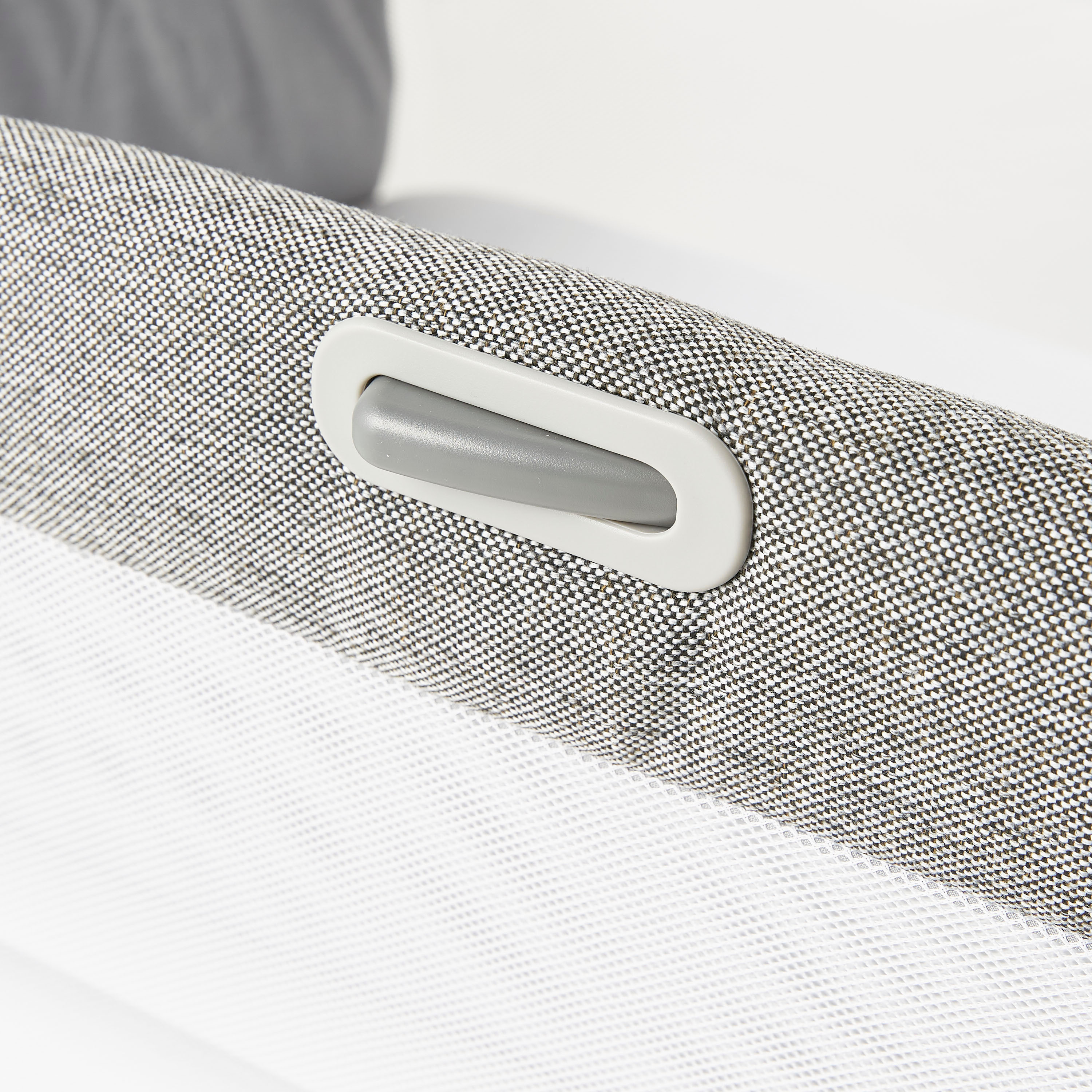 Chicco Next-2-Me Magic Co-Sleeping Crib-baby-nursery-furniture-cribsandbeds-bassinets-image-6