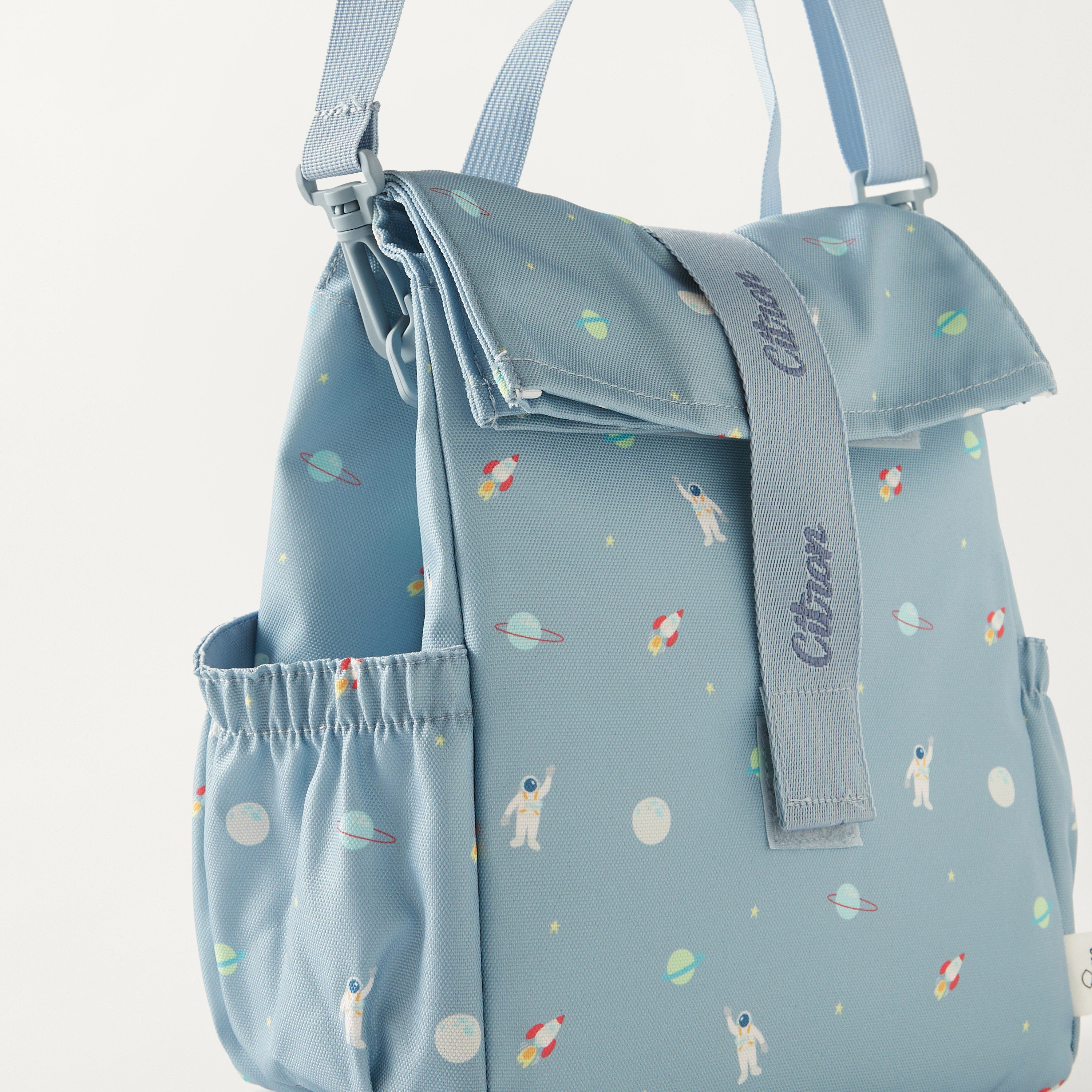 شنطة غداء عازلة بطبعات وأحزمة قابلة للتعديل من سيترون-school-lunchessentials-lunchbags-image-2