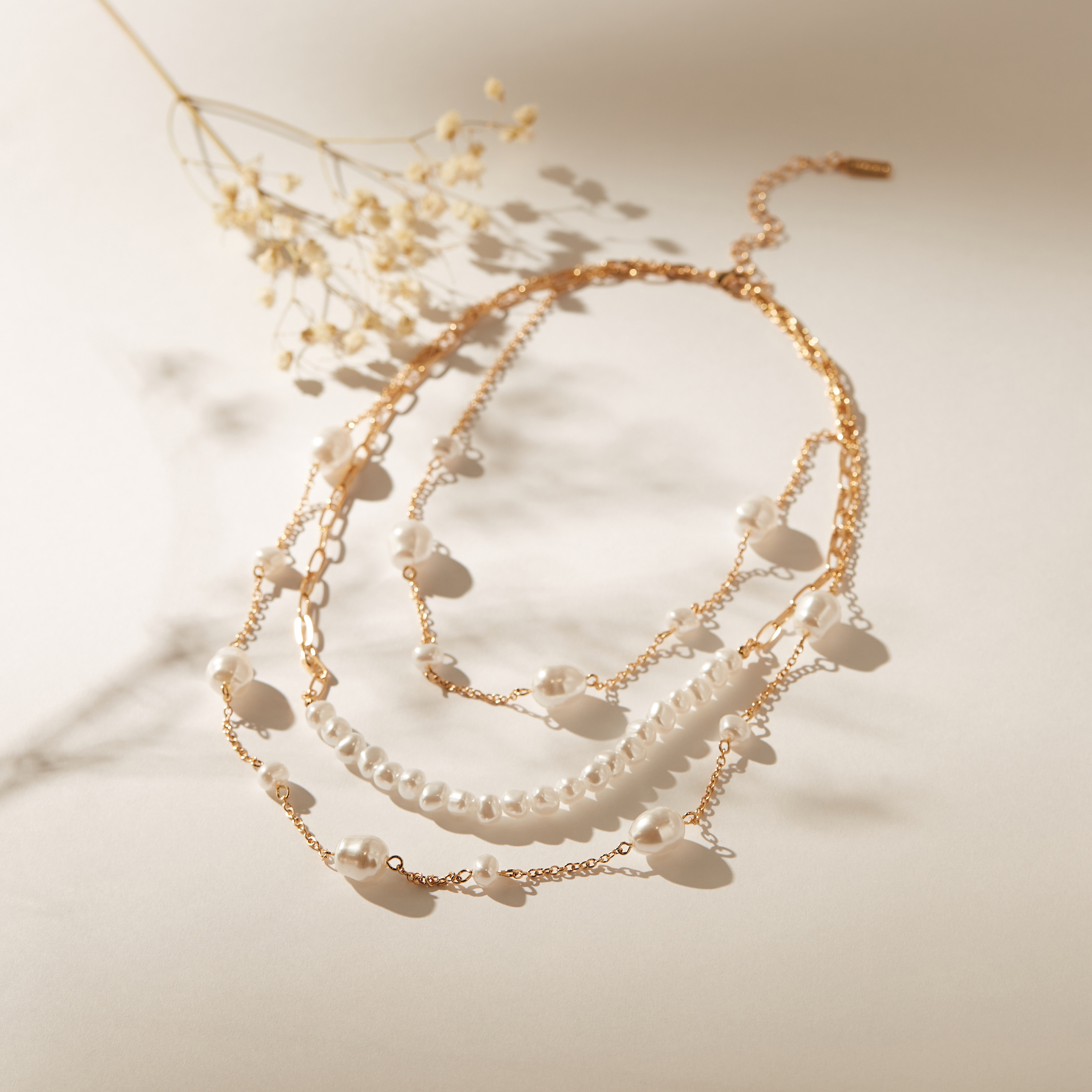 Pearl shop layered necklace