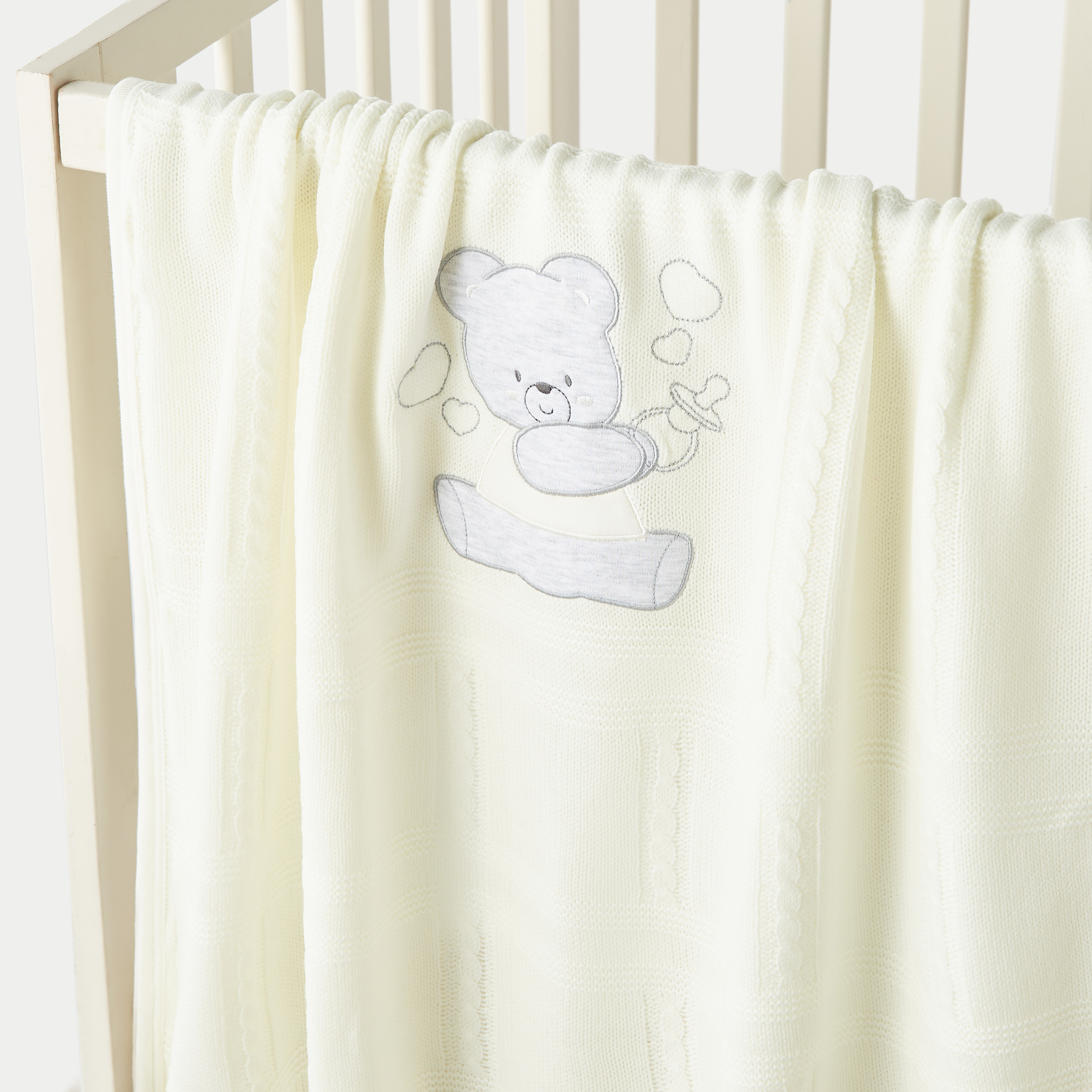 Juniors Teddy Bear Applique Baby Shawl - 80x90 cm-baby-nursery-blanketsandswaddles-blanketsandquilts-image-2
