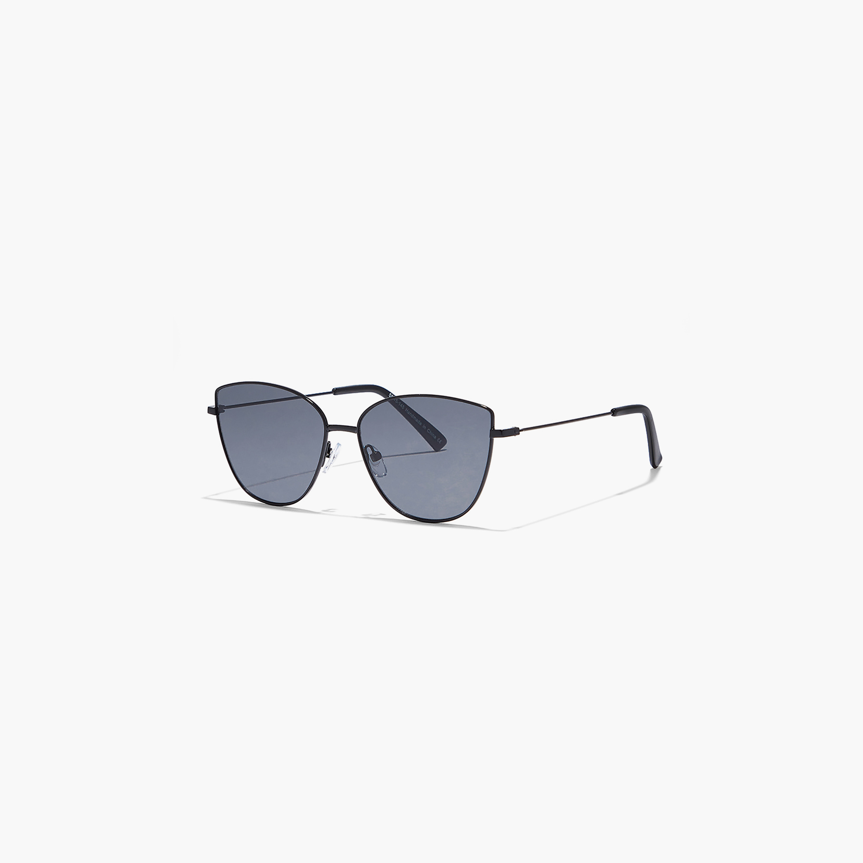 نظارة شمسية سوداء ذات كات آي من بلاك أوت سيليب مع 59 مم -women-sunglasses-image-1