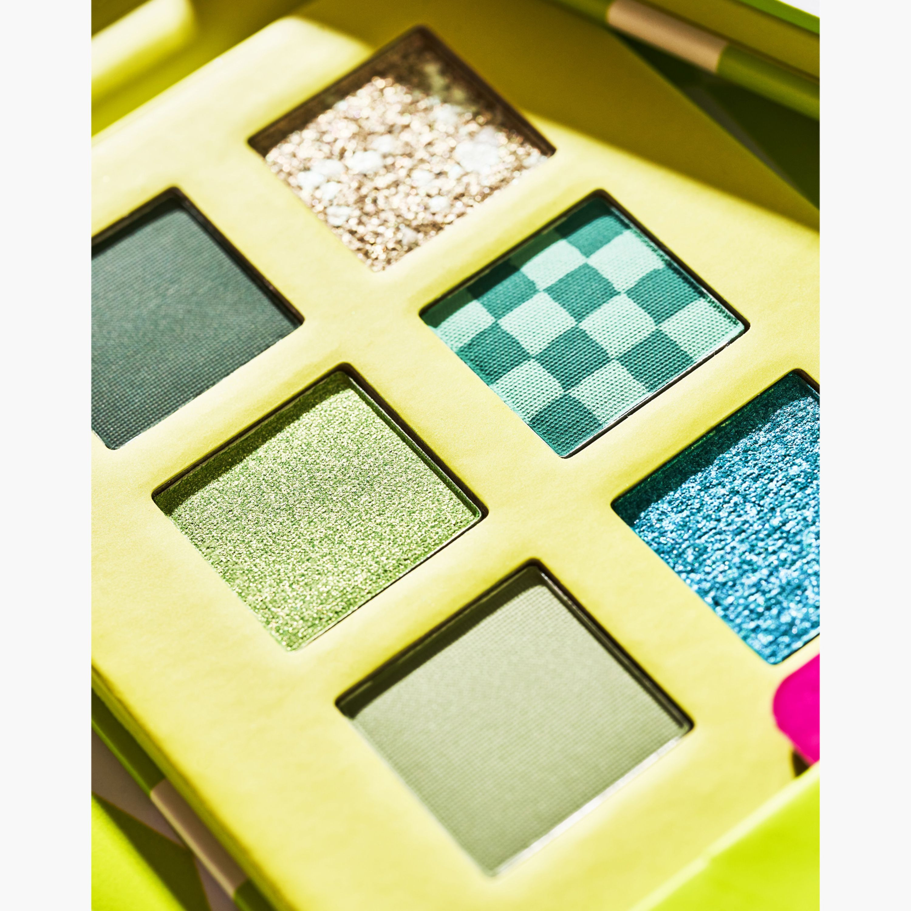 باليت ظلال العيون بوزيتيف فايبس أونلي بيكد من إيسنس-beautyandpersonalcare-makeup-eyes-eyeshadows-image-4