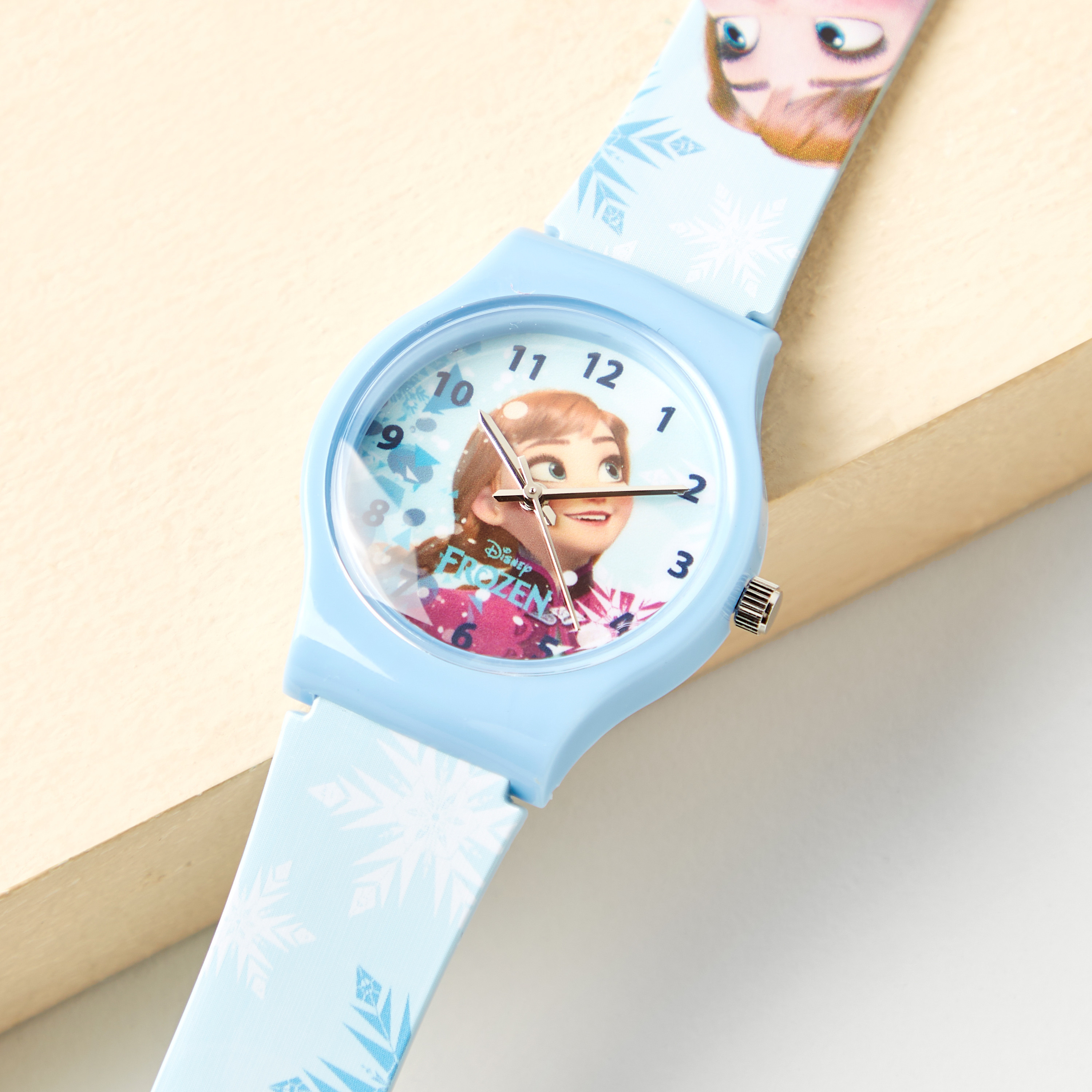 Frozen best sale analog watch