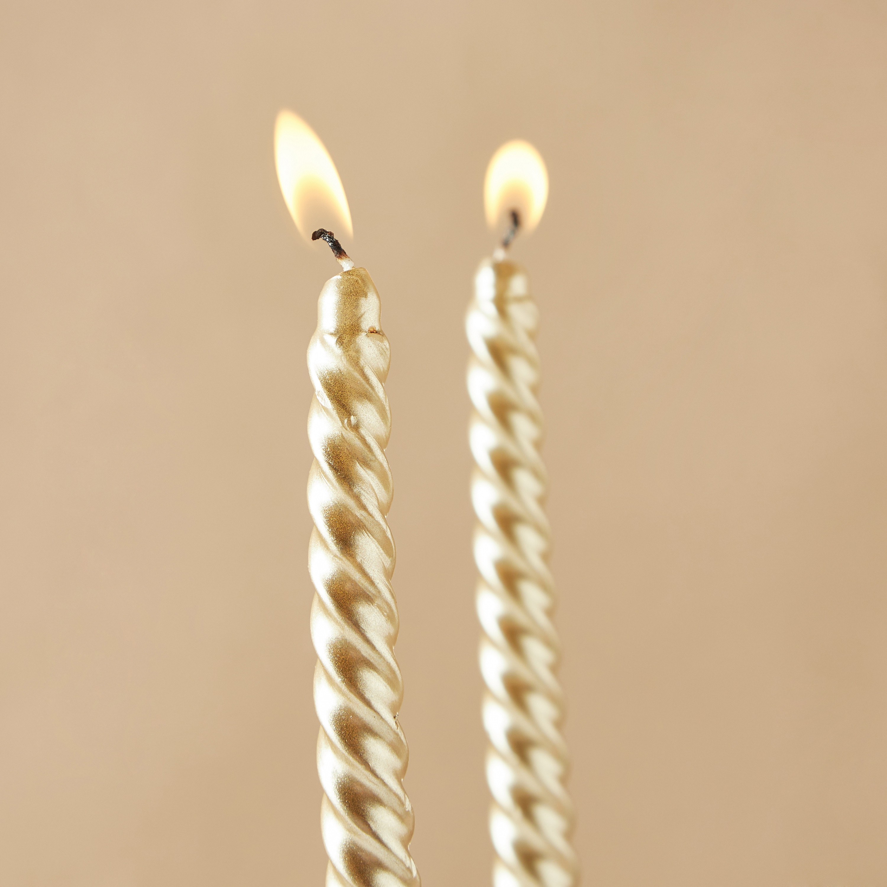 Countryfield Essentials Unscented Twirly Taper Dinner Candle - Set of 2-household-homefragrance-candles-image-4