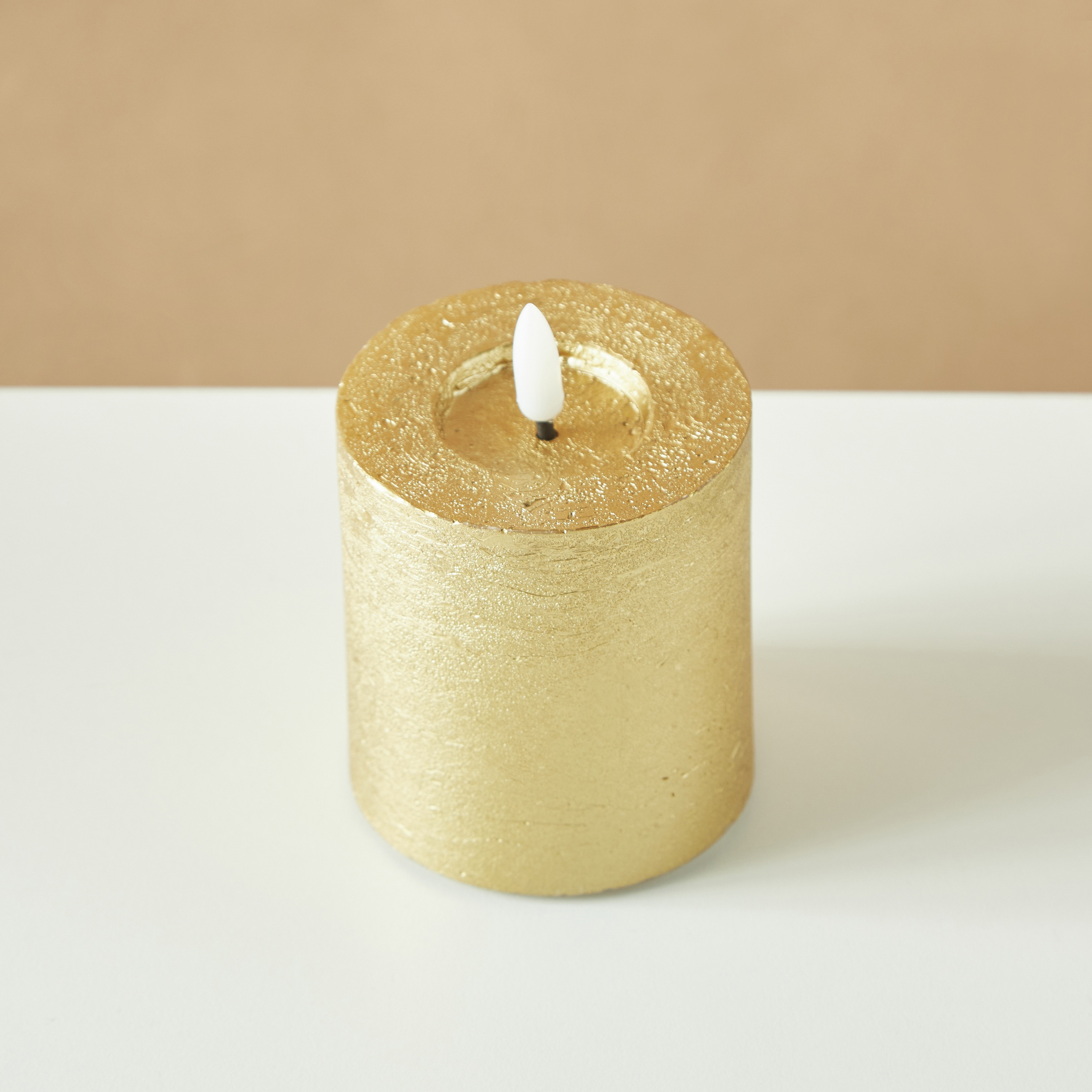 شمعة عمودية إل إي دي دون لهب من كاونترفيلد إسنشيالز - 8 سم-household-homefragrance-candles-image-3