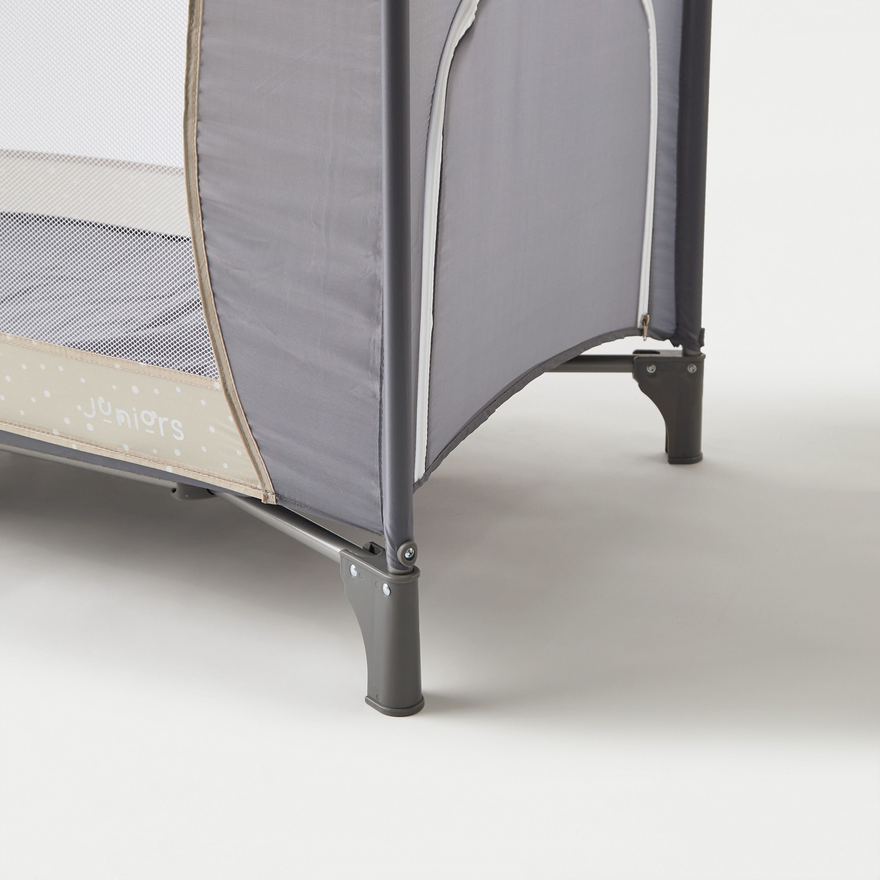 Juniors Charles Travel Cot-baby-gear-travelcots-image-3