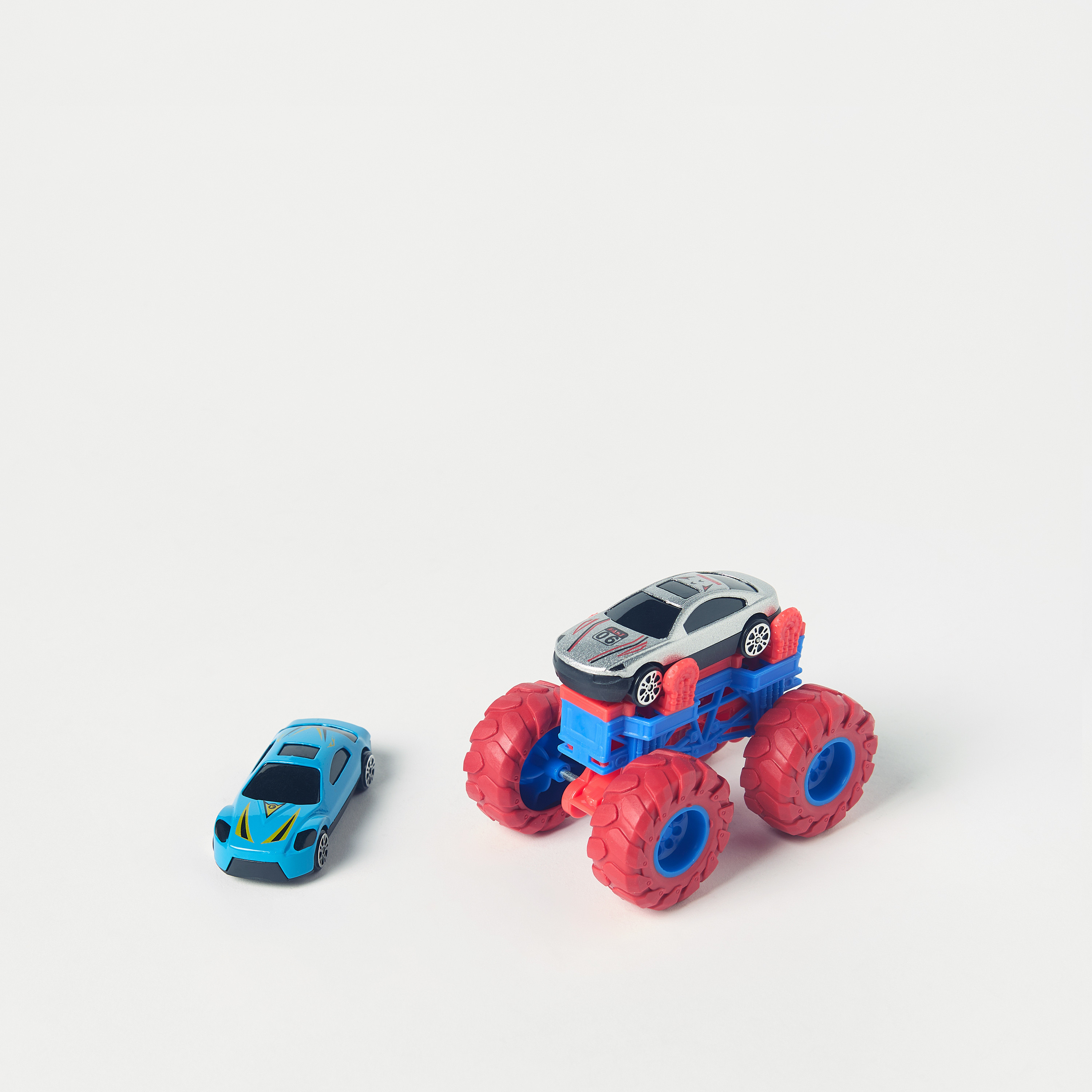 طقم سيارات بعجلات كبيرة معدنية 3 قطع من جلوو-toys-playvehicles-cars-image-3
