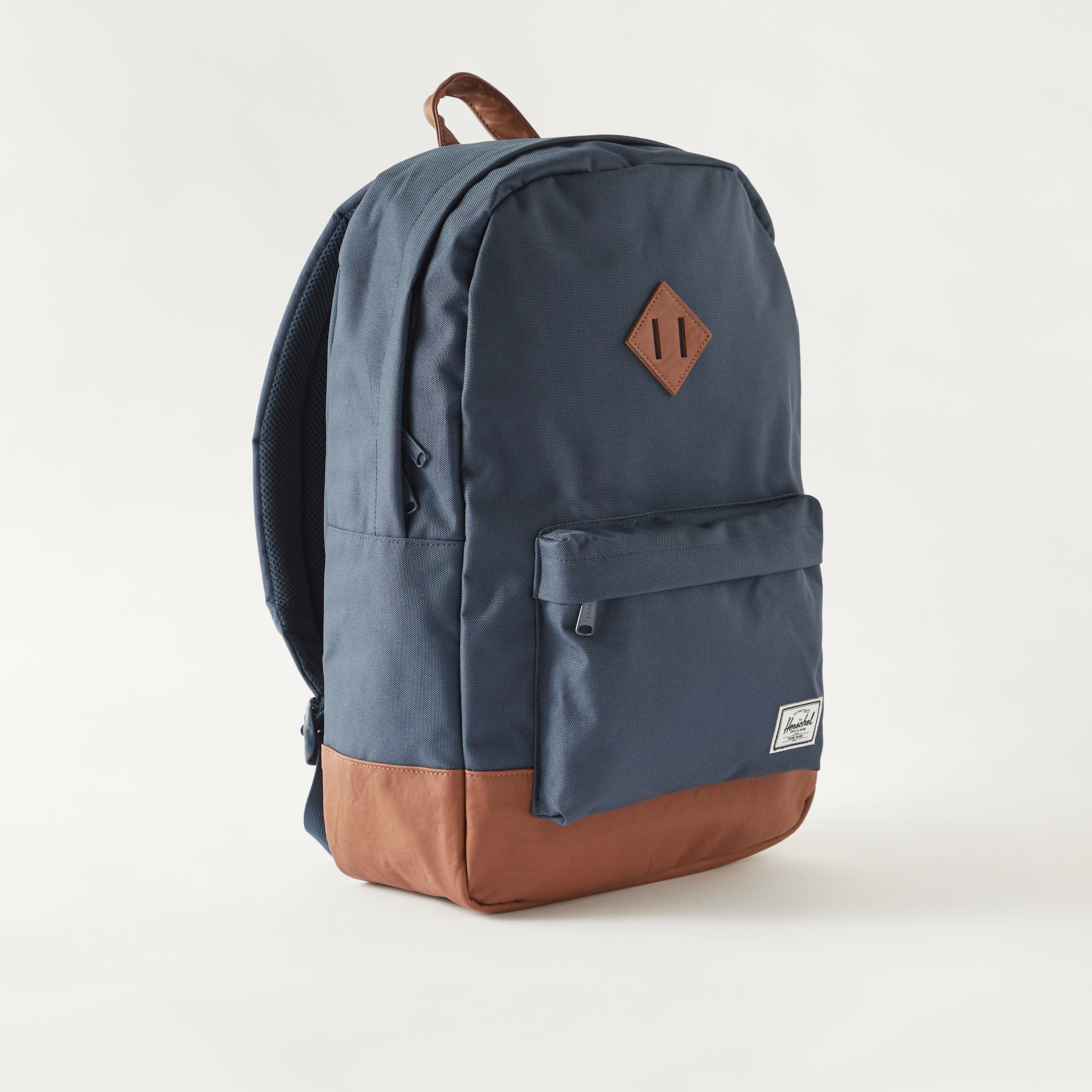 شنطة ظهر بحمالات كتف قابلة للتعديل وطبعات من هيرشيل سبلاي كو - 14x31x46 سم-school-bagsandbackpacks-backpacks-image-2