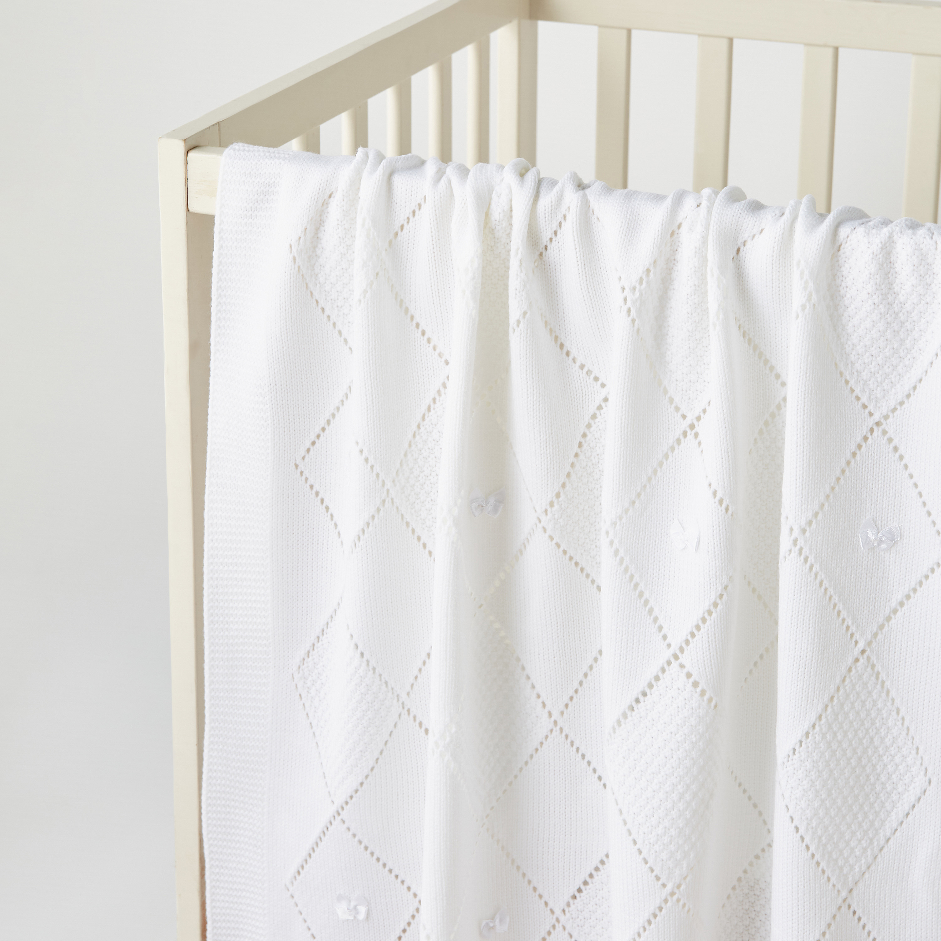 Juniors Textured Baby Shawl - 80x90 cm-baby-nursery-blanketsandswaddles-blanketsandquilts-image-2