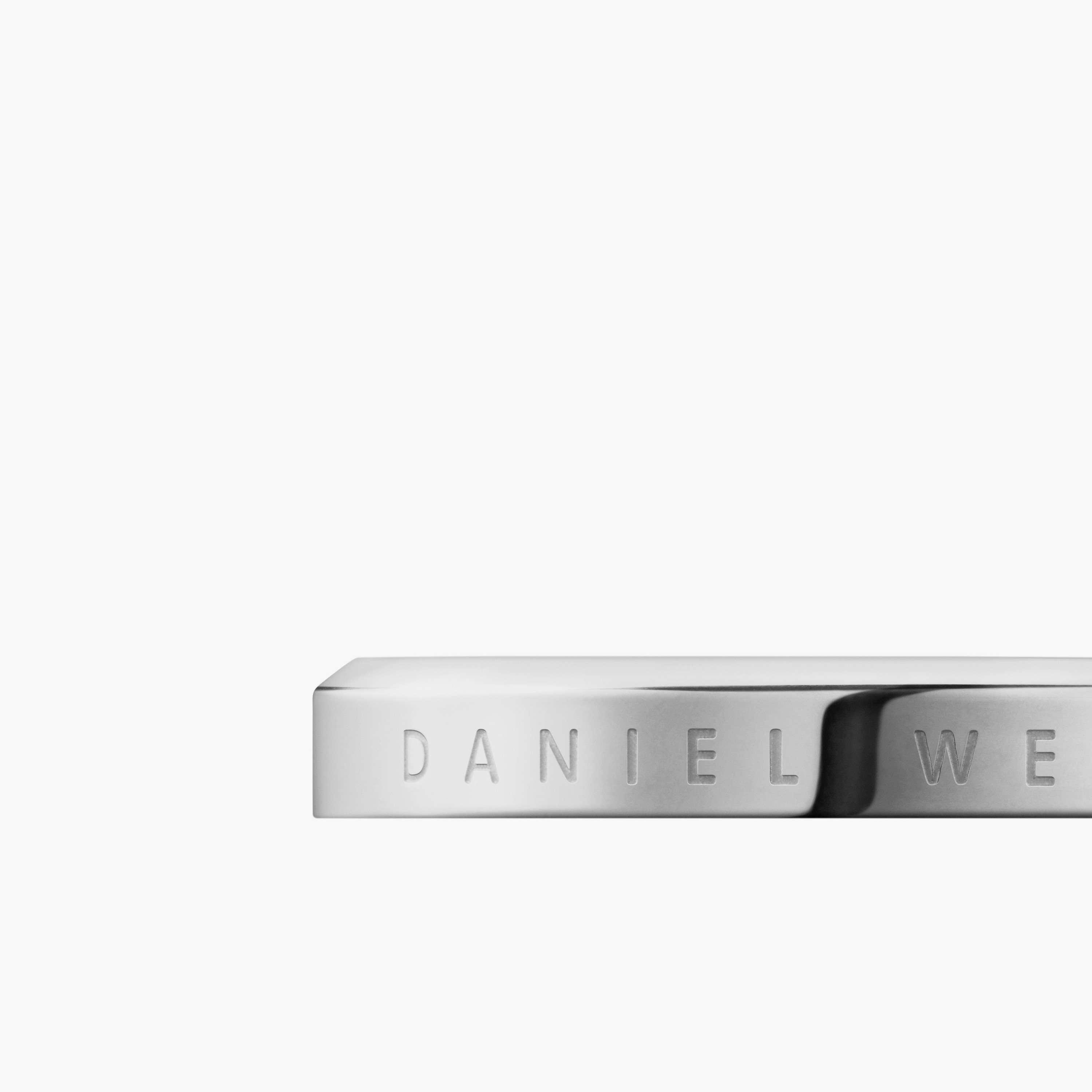 خاتم دانيال ولينغتون الكلاسيكي للنساء | 70 ملم | DW00400038-women-watchesandjewellery-jewellery-rings-image-2