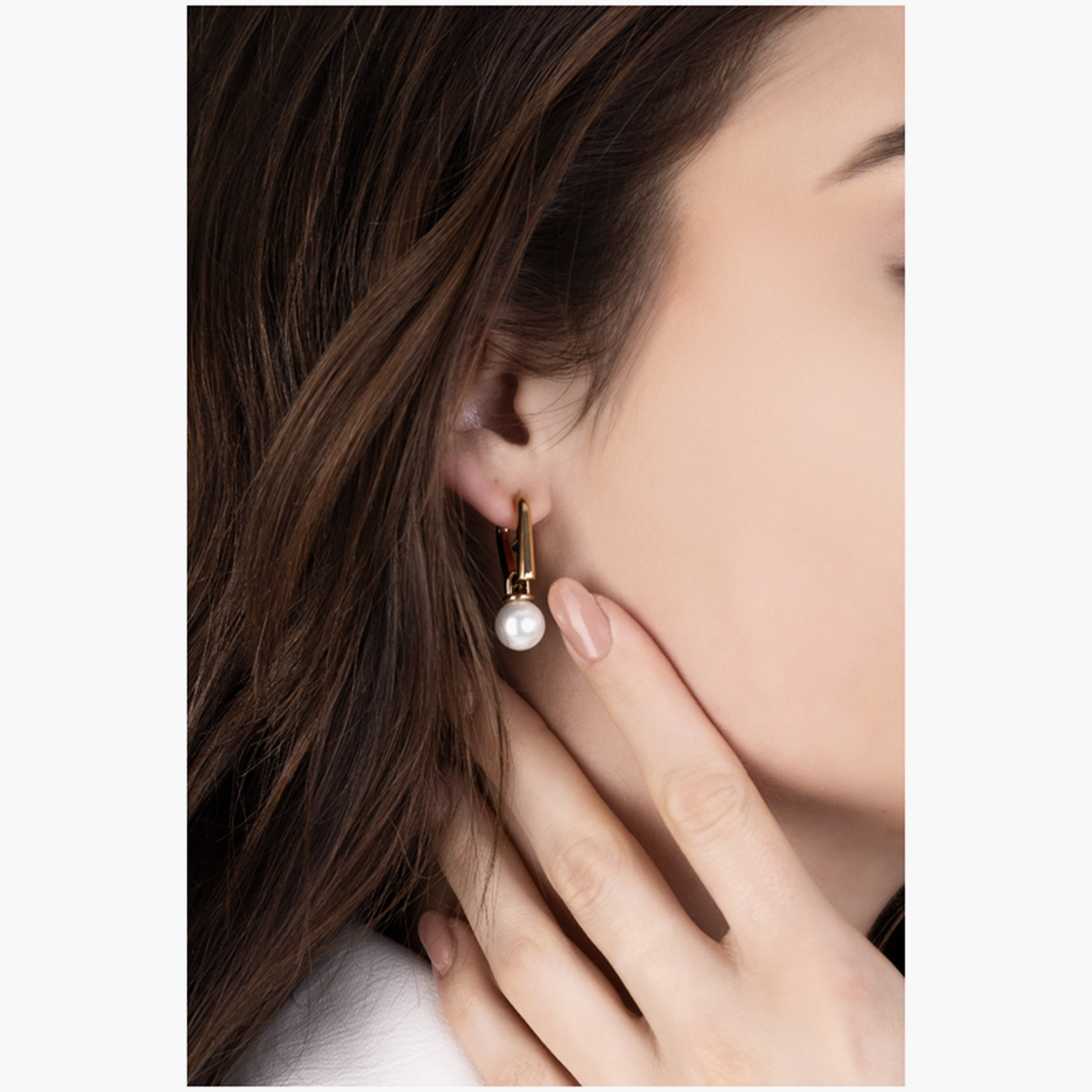 Furla Arch Pearl Detail Women's Dangler Earrings with Pearl Detail | One Size MM | FJ0512ETU-women-watchesandjewellery-jewellery-earrings-image-3