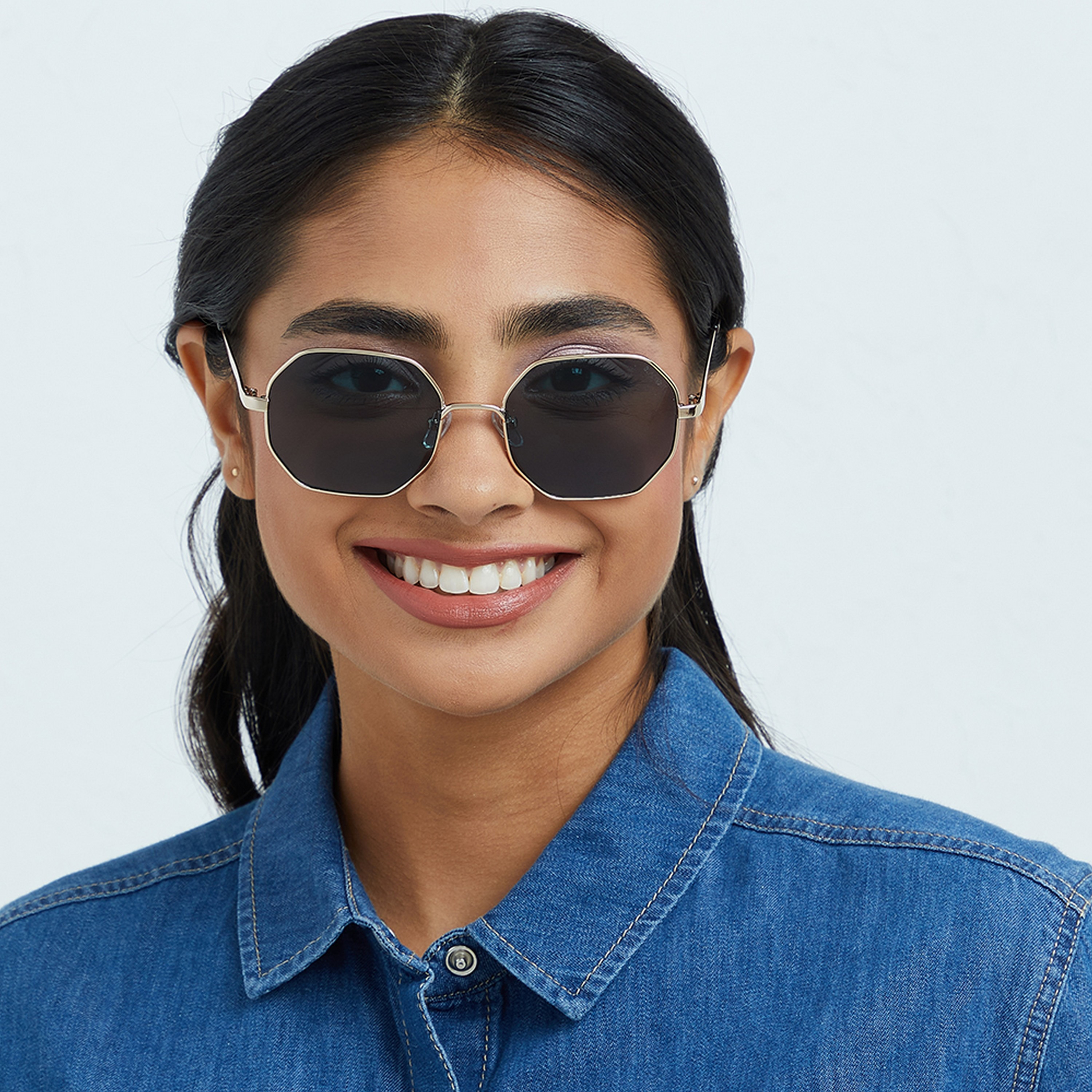 BlackOut FAMOUS  Green 53 mm Geometric Sunglasses -women-sunglasses-image-4