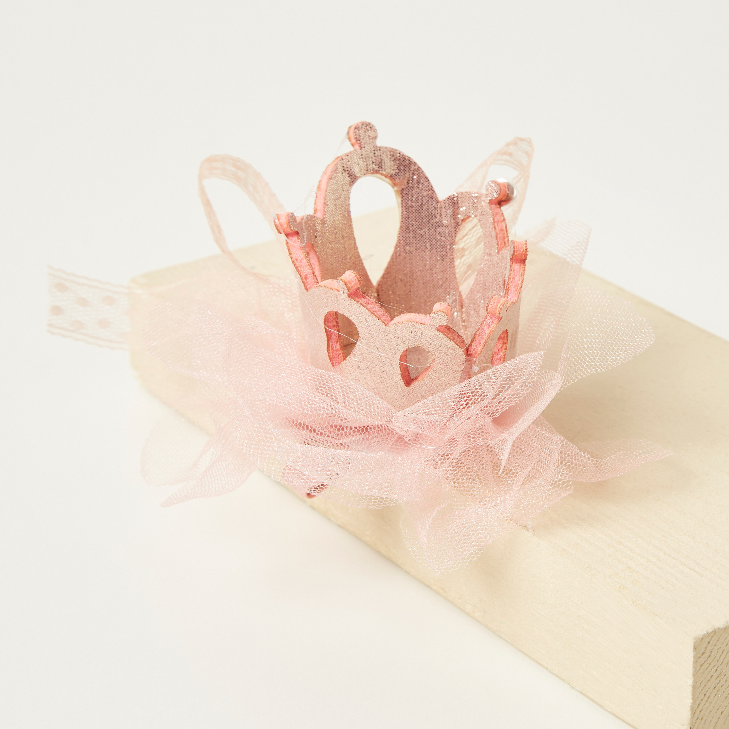 فيونكة شعر بتزيينات تاج من تشارمز-girls-accessories-hairaccessories-image-2