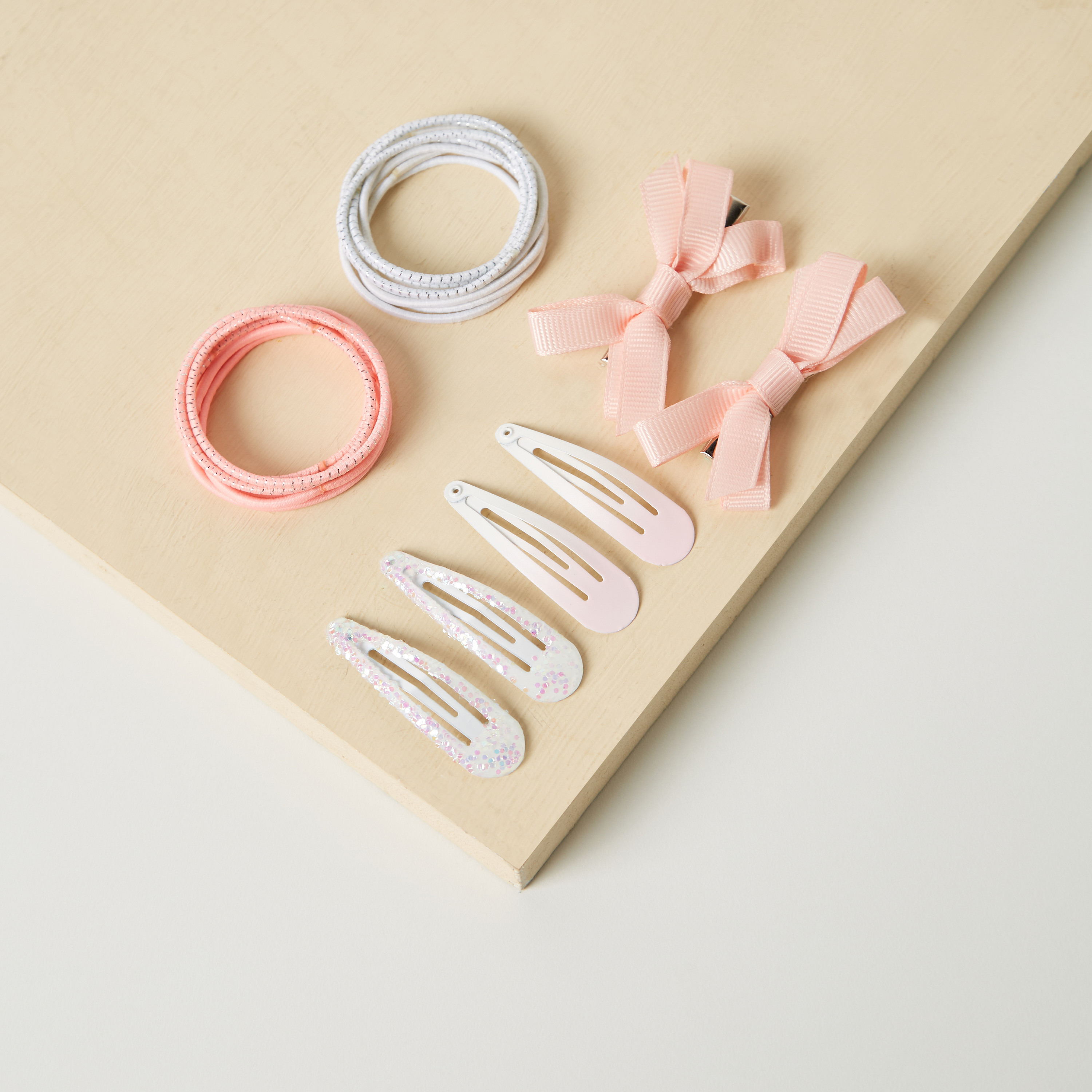 Charmz Hair Clip and Scrunchies Set