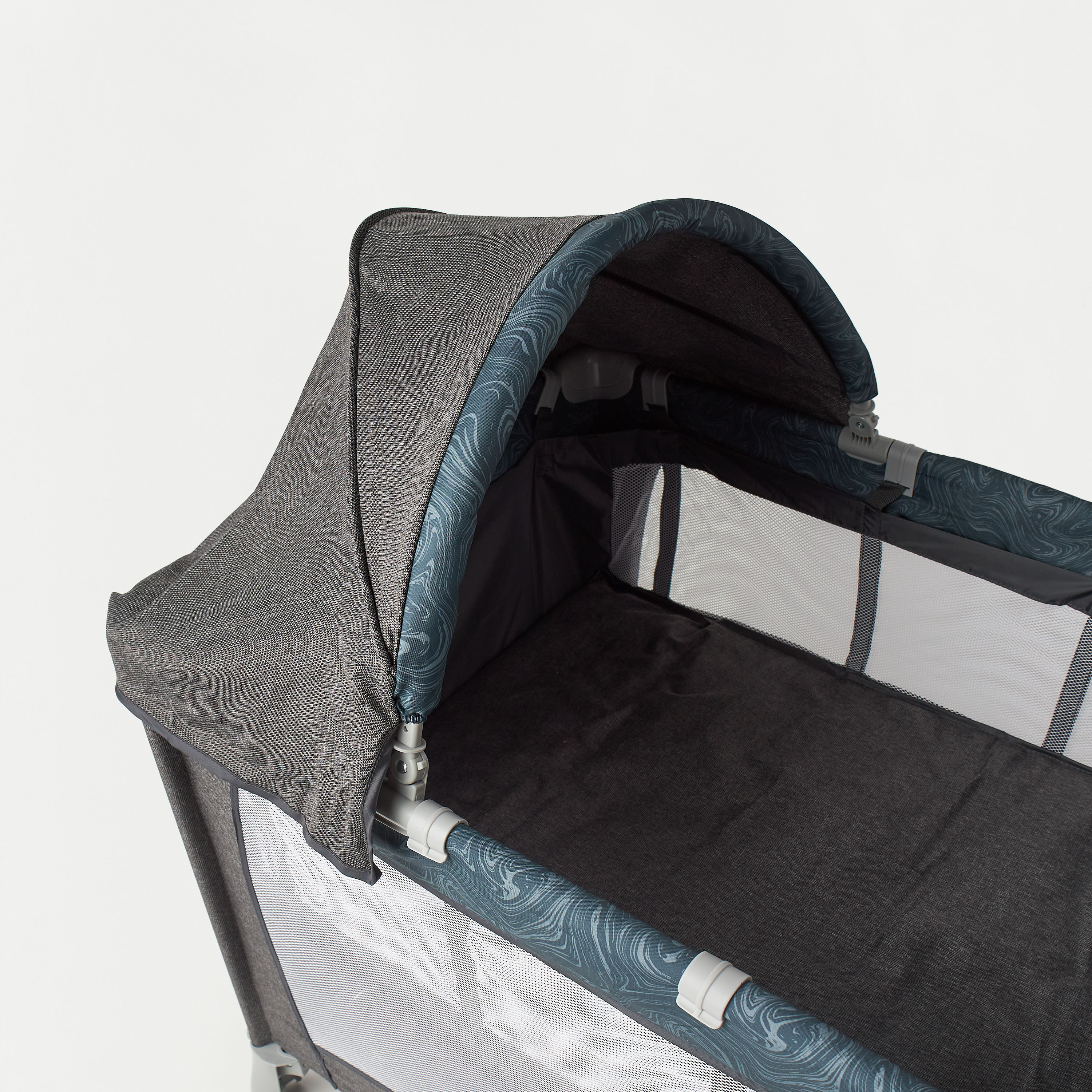 Juniors Devon Travel Cot-baby-nursery-furniture-cribsandbeds-travelcots-image-5