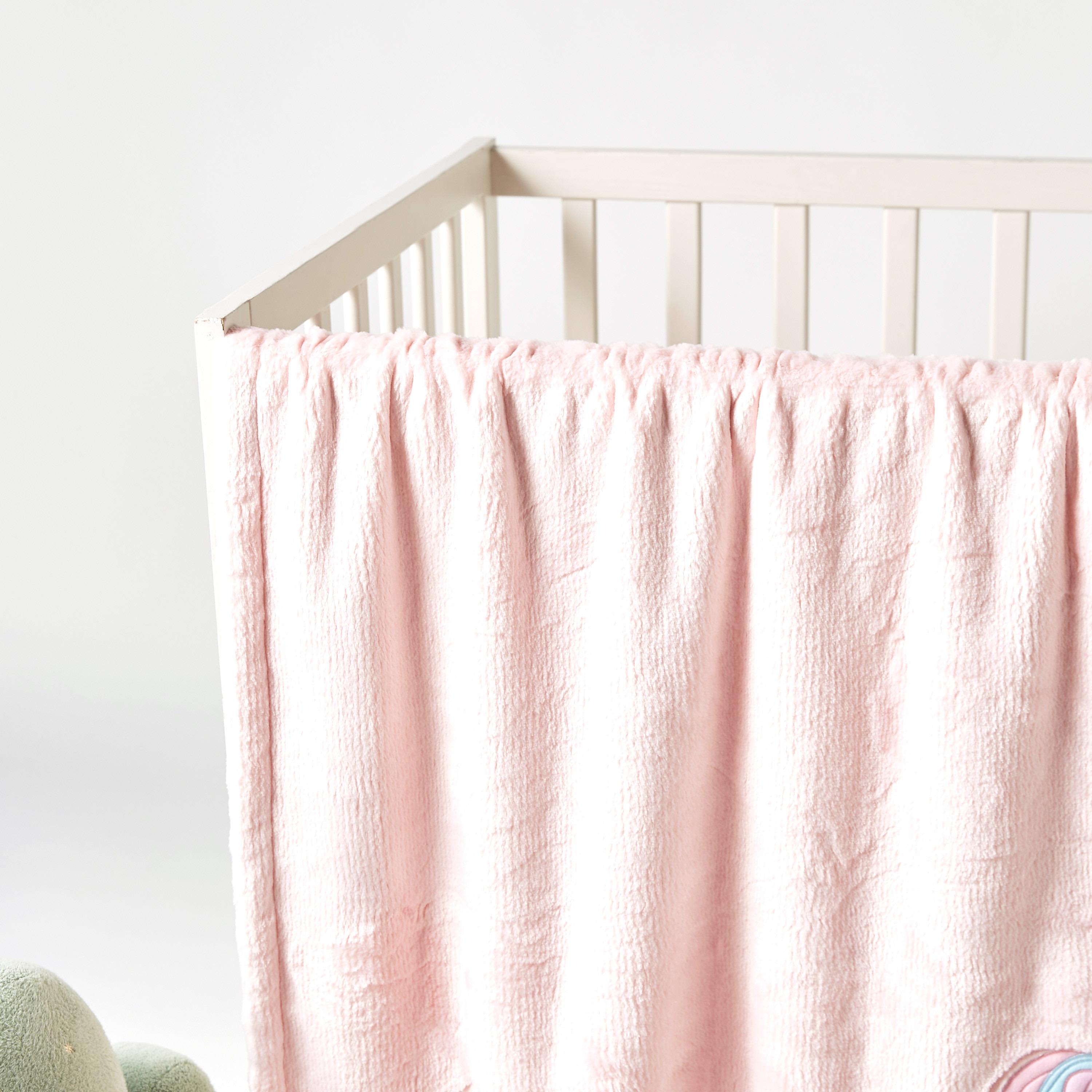 Juniors Solid Sovflat Polyboa Blanket with Unicorn Applique - 76x102 cm-baby-nursery-blanketsandswaddles-blanketsandquilts-image-2