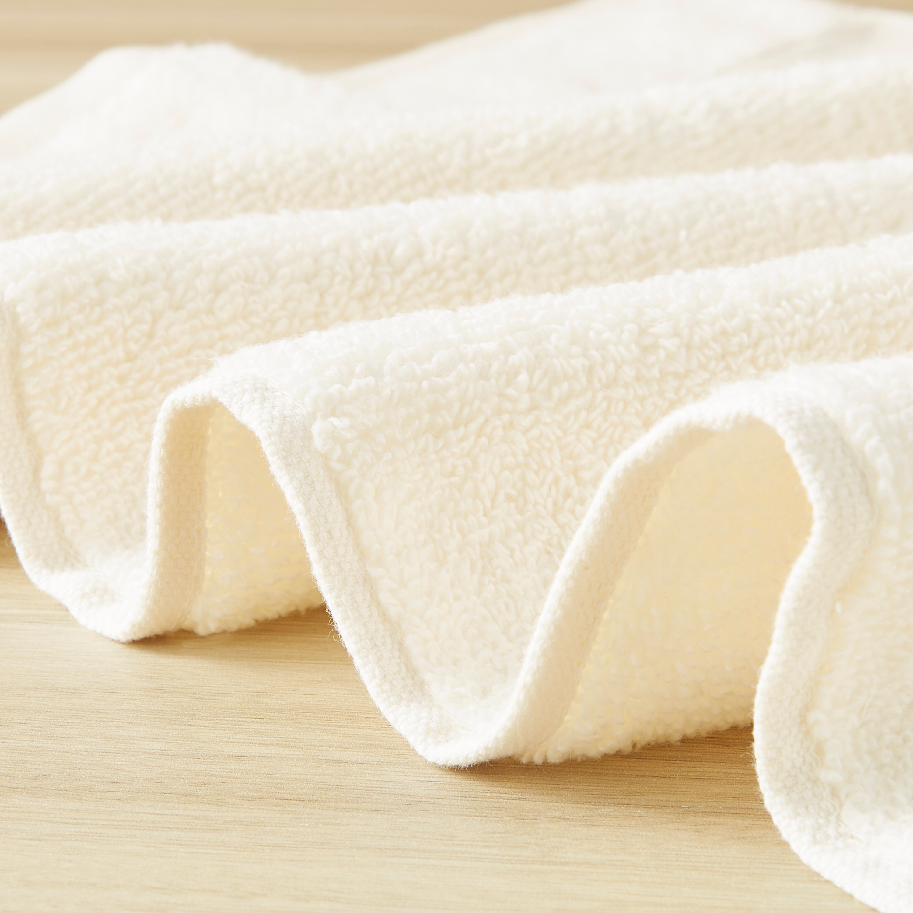 Textured 6-Piece Towel Set - 140x70 cms-household-bathandlaundry-bathlinen-towels-image-4